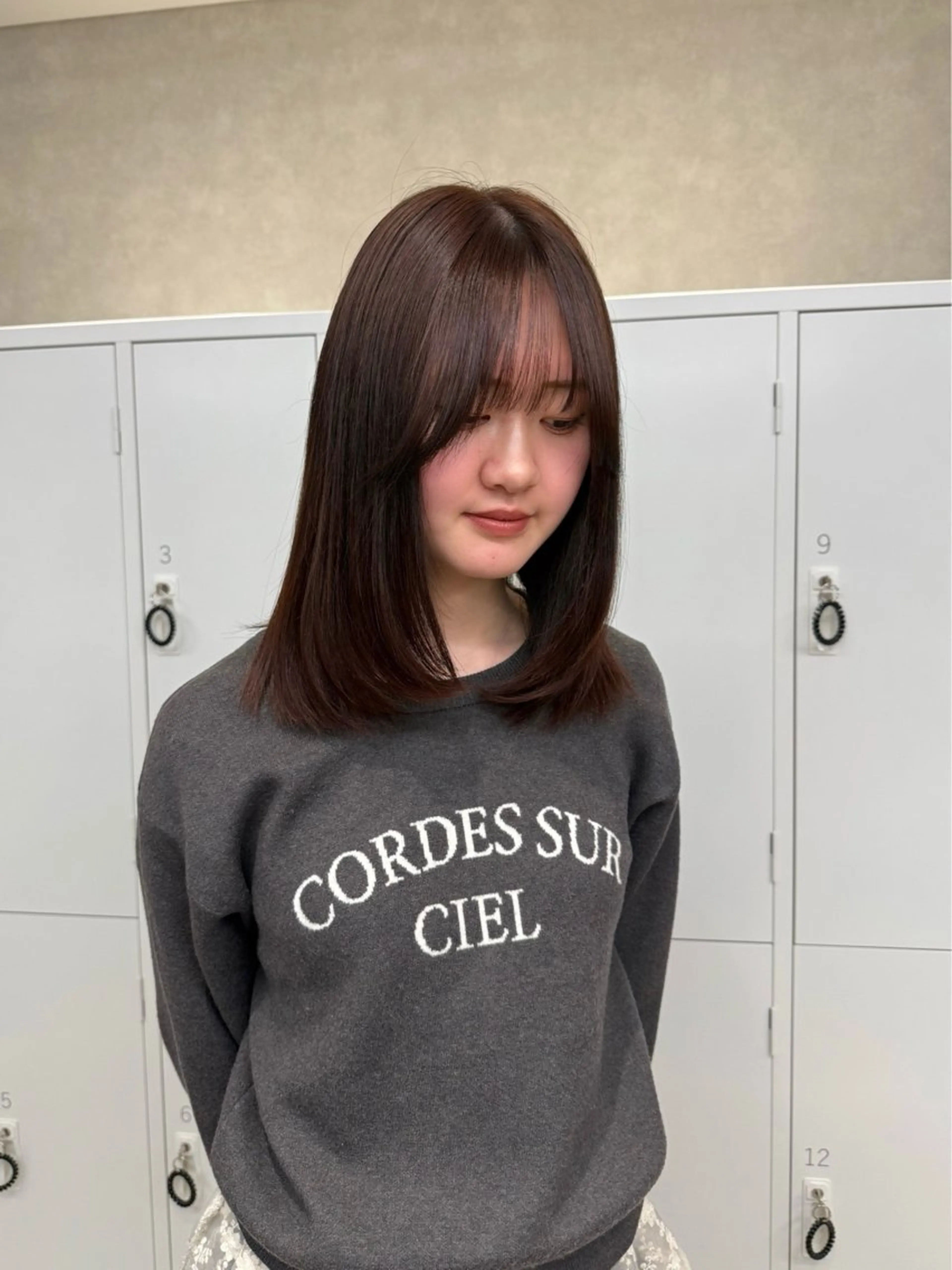 ミディアム カット ヘアカラー 🎀ブリーチ/ベージ ュ/ボブmiyu🎀のヘアスタイル