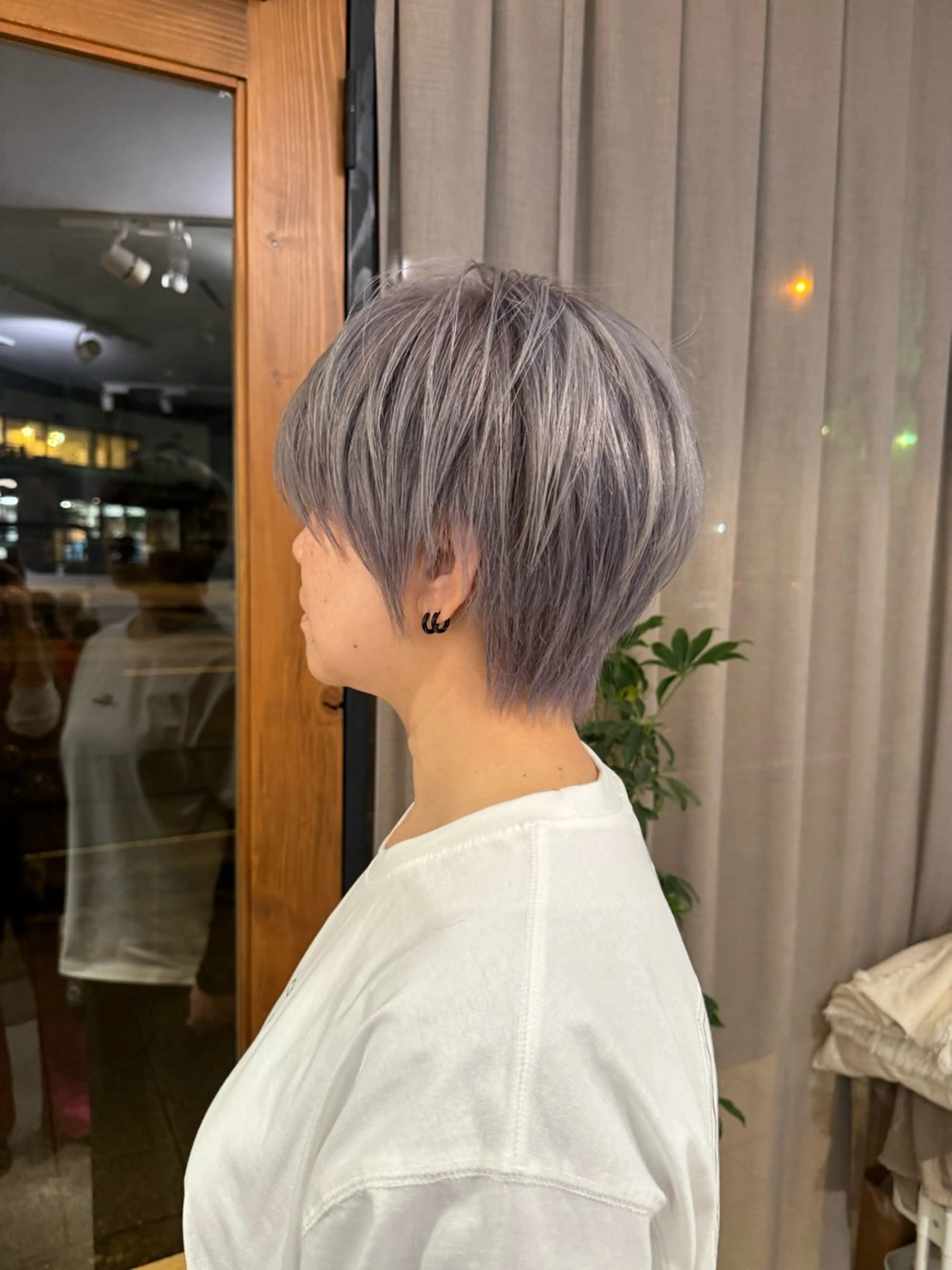 ショート 岸川 恭子のヘアスタイル