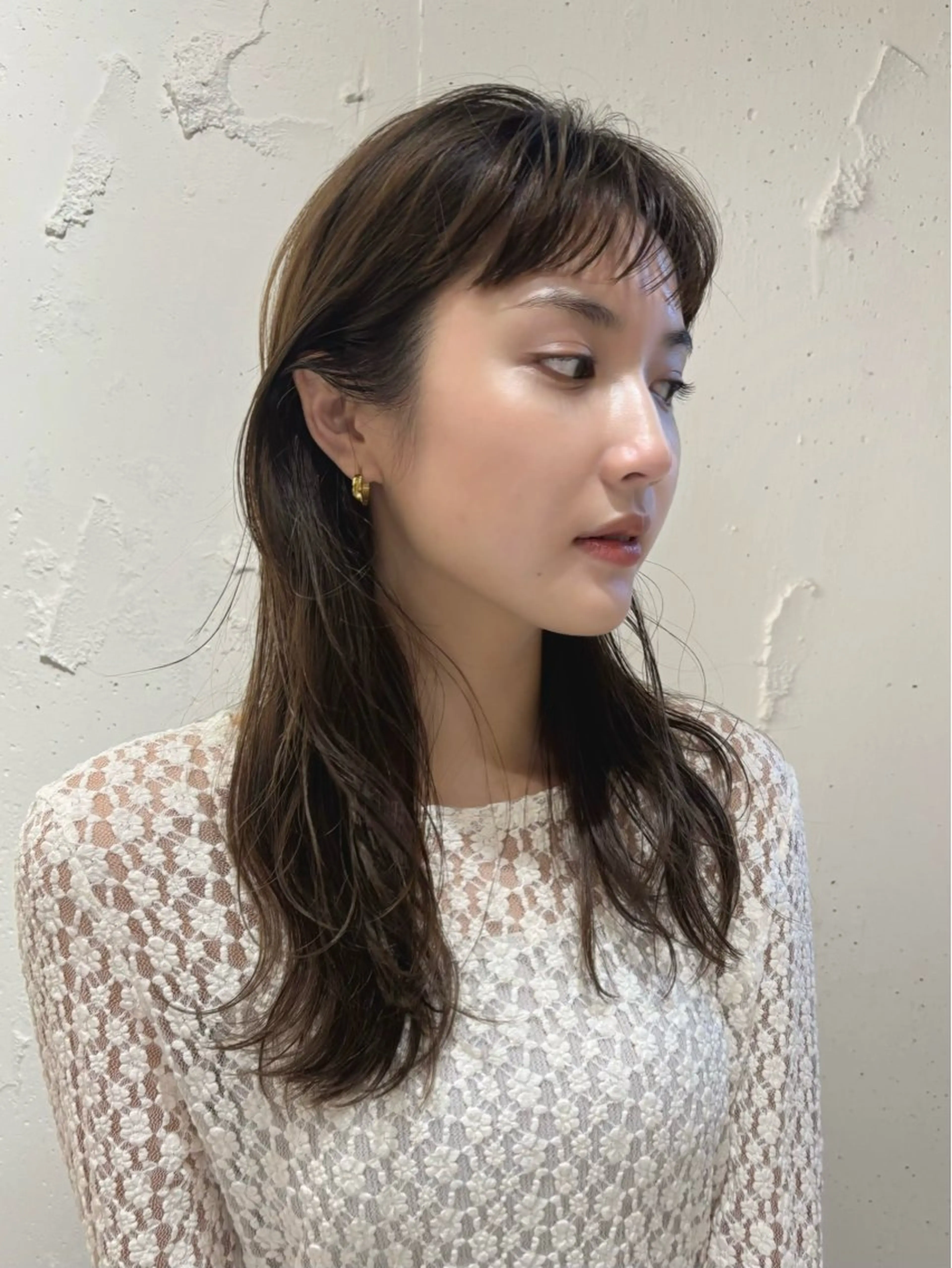 ロング カラー ベージュカラー 透明感カラー ラベンダーカラー オリーブベージュ カット ヘアカラー トリートメント mei｜顔まわり ×透明感カラーのヘアスタイル