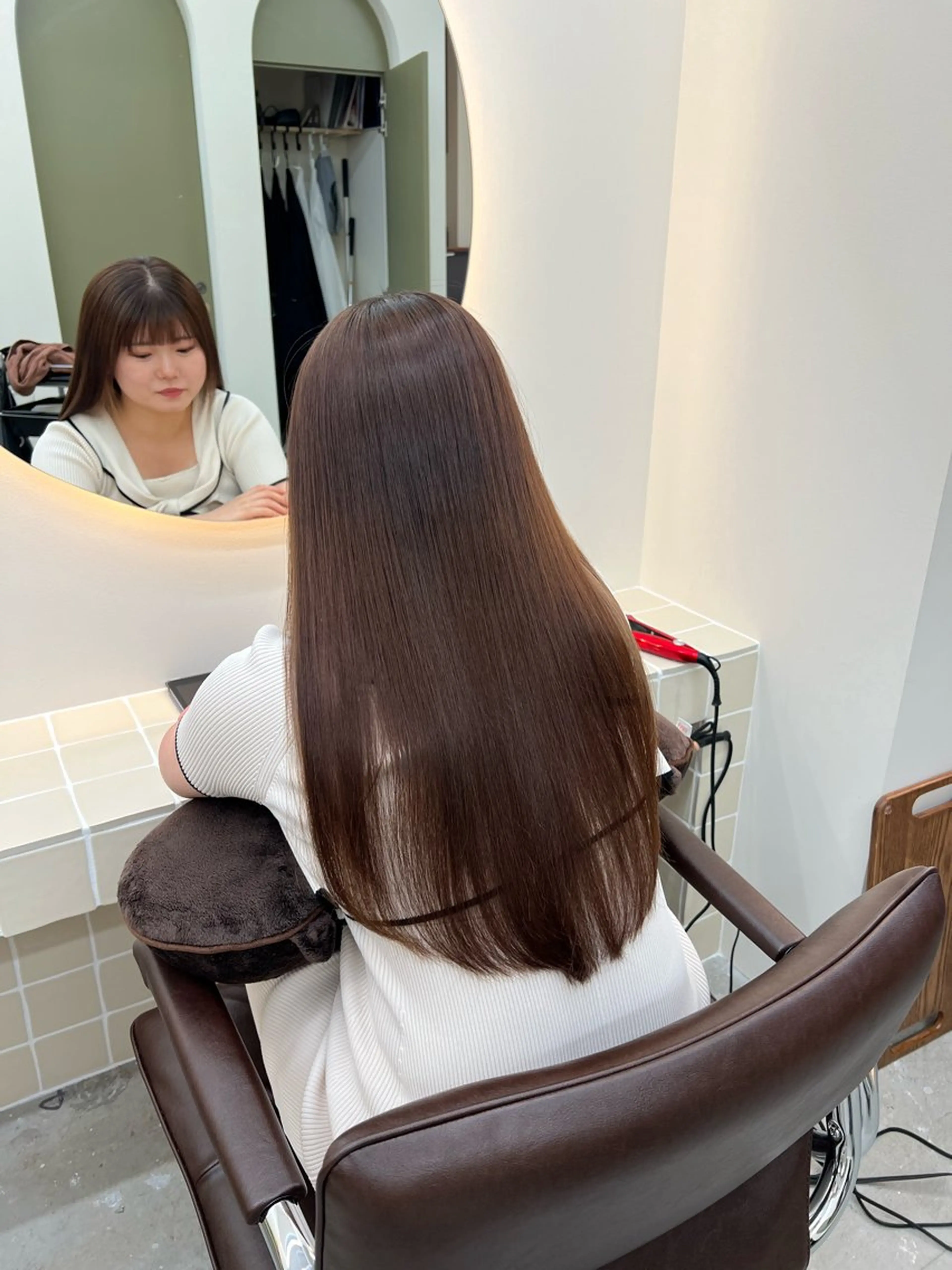 ロング カラー パーマ ストレートパーマ カット 縮毛矯正 トリートメント ヘッドスパ ヘアセット ✨髪質改善矯正× ブリーチ✨YU-KIのヘアスタイル