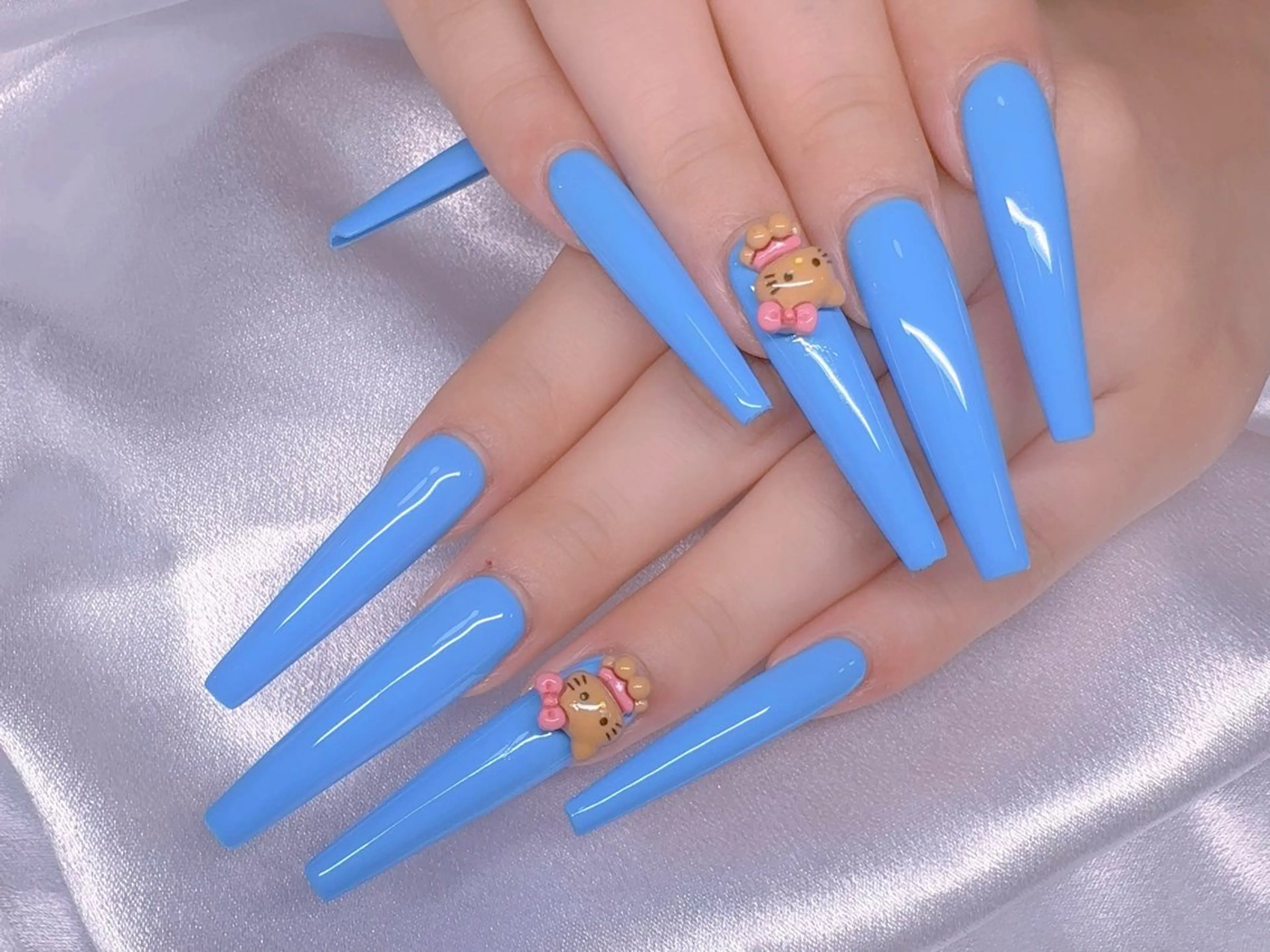 《限定コース》チップ長さ出しワンカラーorラメグラ¥6800の写真