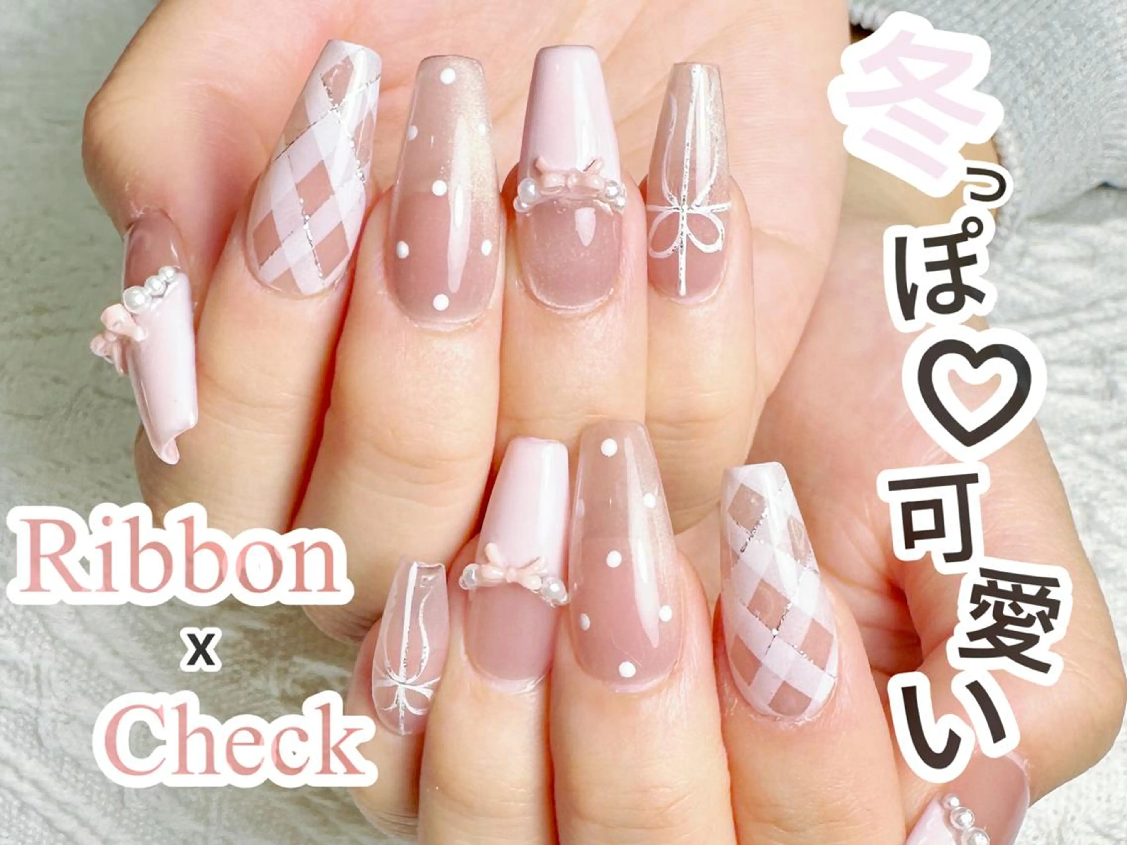 ネイル ガーリー ハート ホログラムネイル ミディアムネイル ワンカラーネイル ハンドネイル ハンドケア Niiy 🍫のネイルデザイン