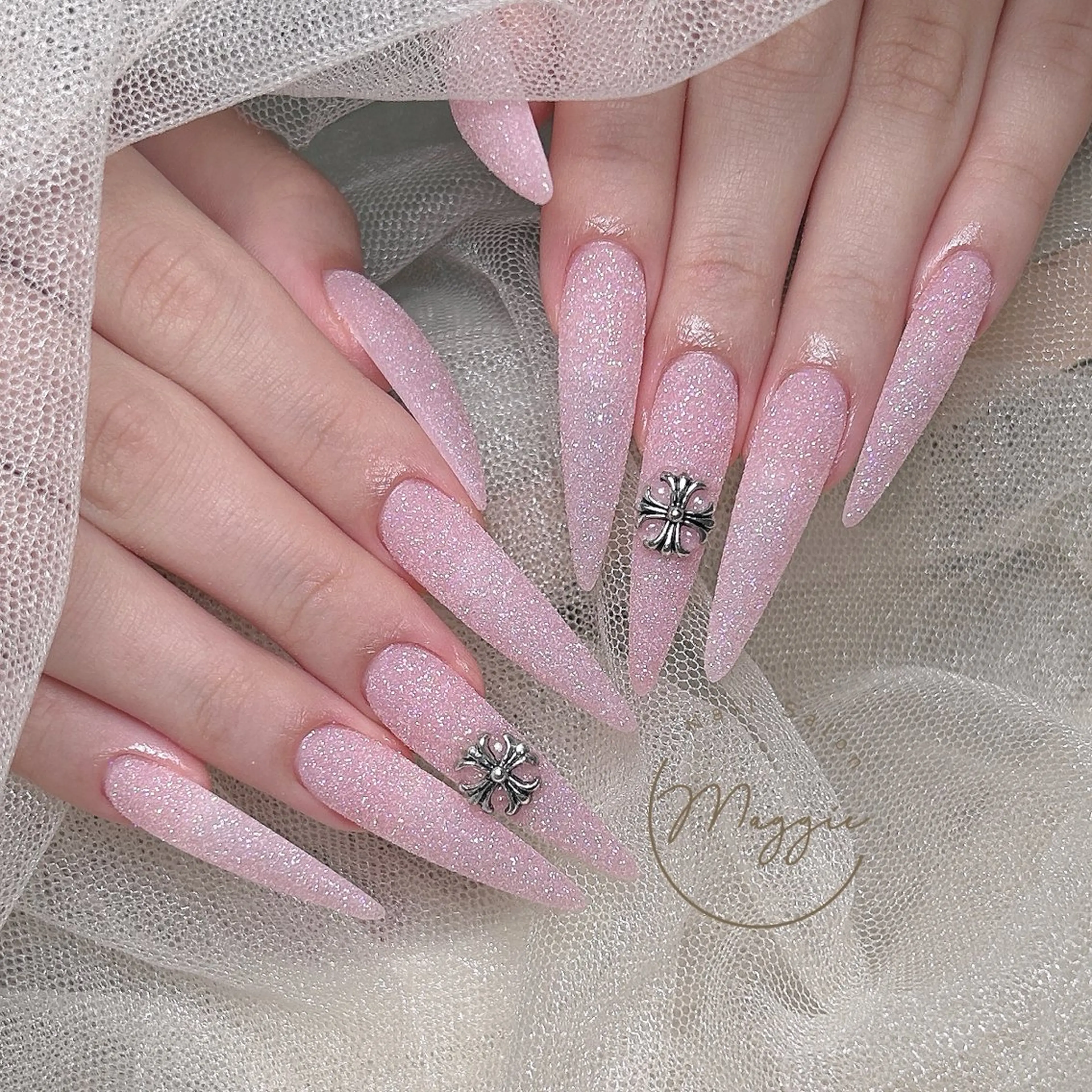 ネイル Maggie Nail🦩のネイルデザイン