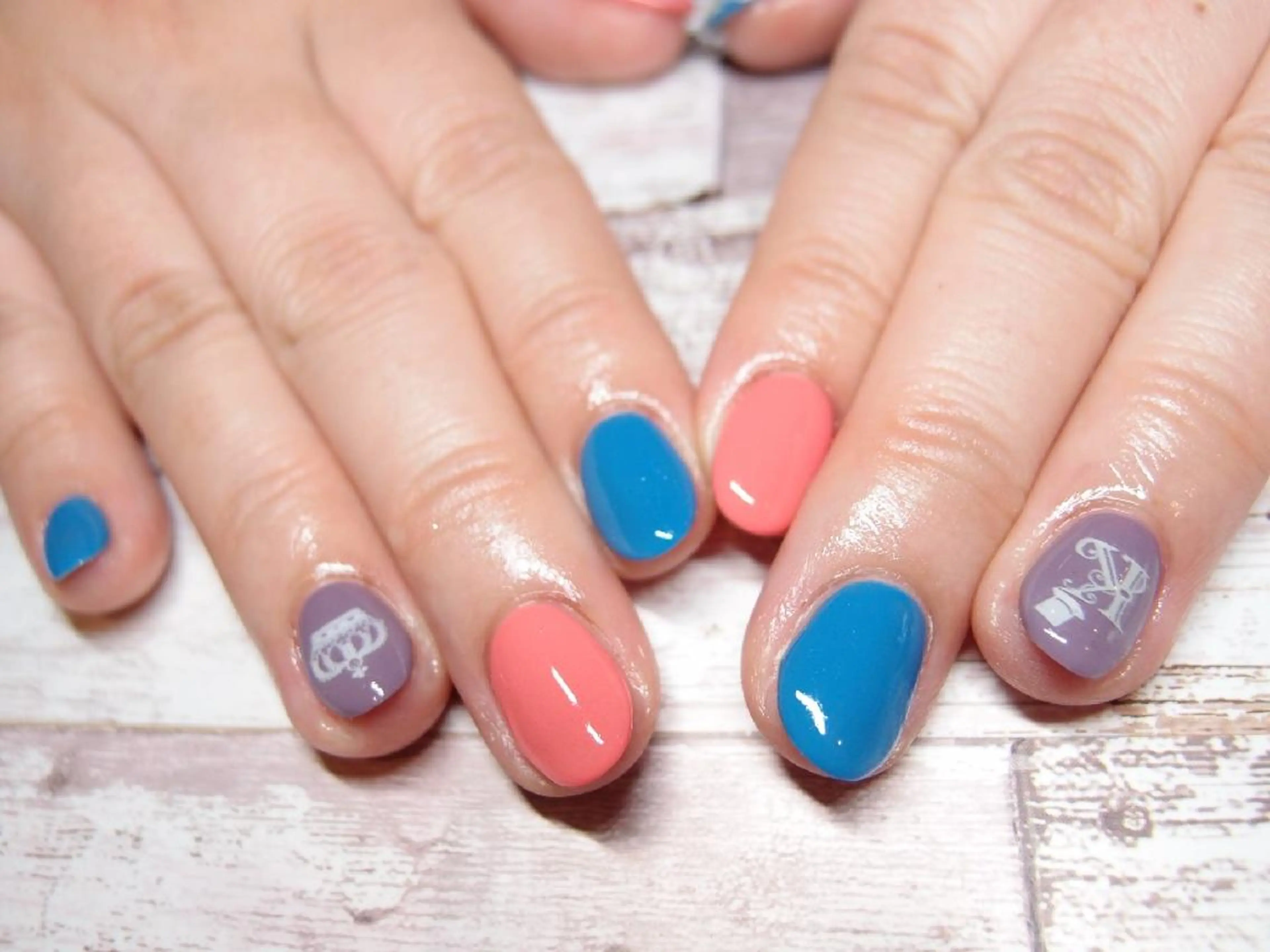 ネイル ワンカラーネイル ConneQt所属・ETHOSENSE. kimikaのネイルデザイン