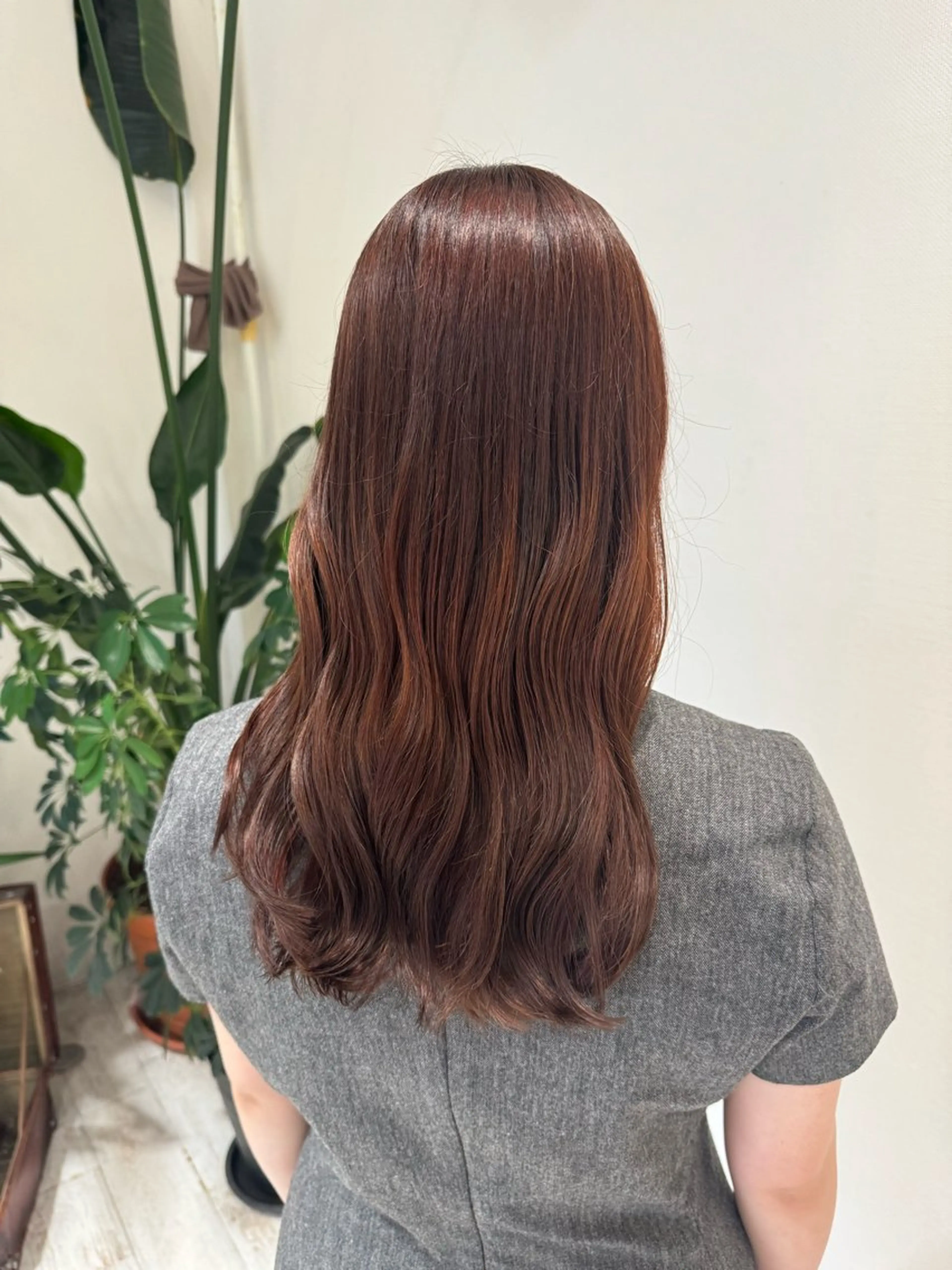 ロング カラー オレンジ 村田 奈月のヘアスタイル