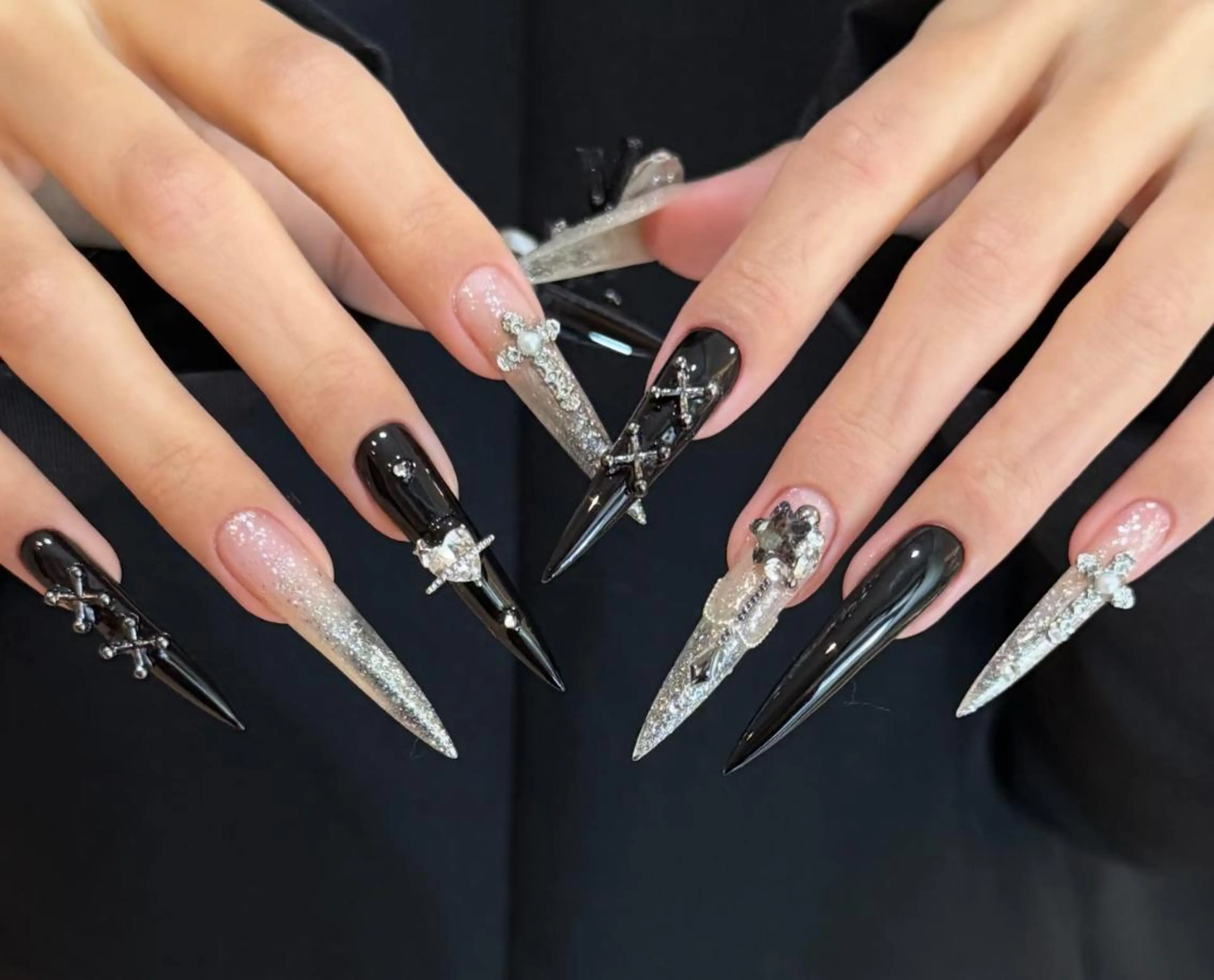 ネイル ハンドネイル Pure&Rich Nailのネイルデザイン