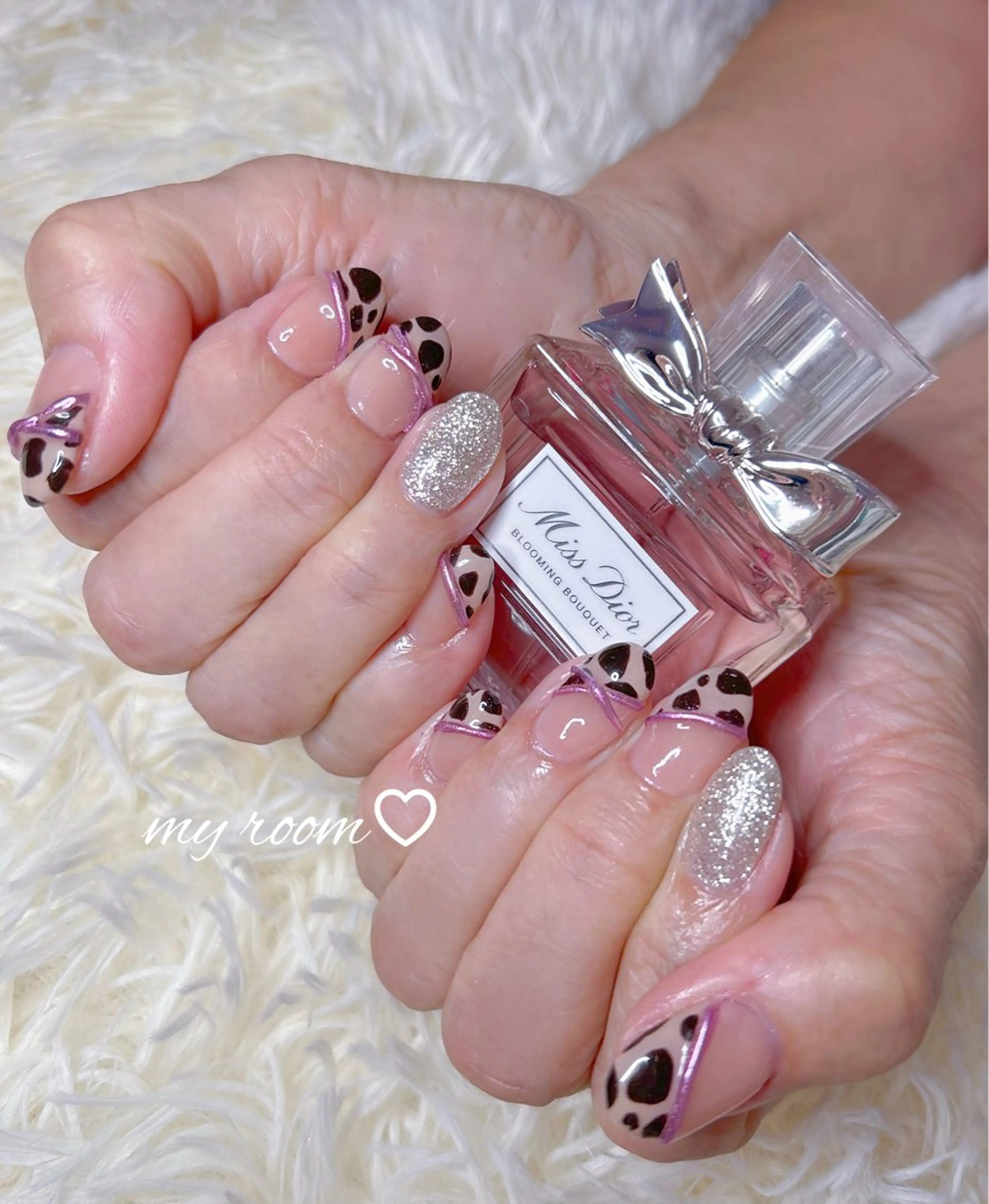 ネイル うるま市サロン Yuko Izawaのネイルデザイン