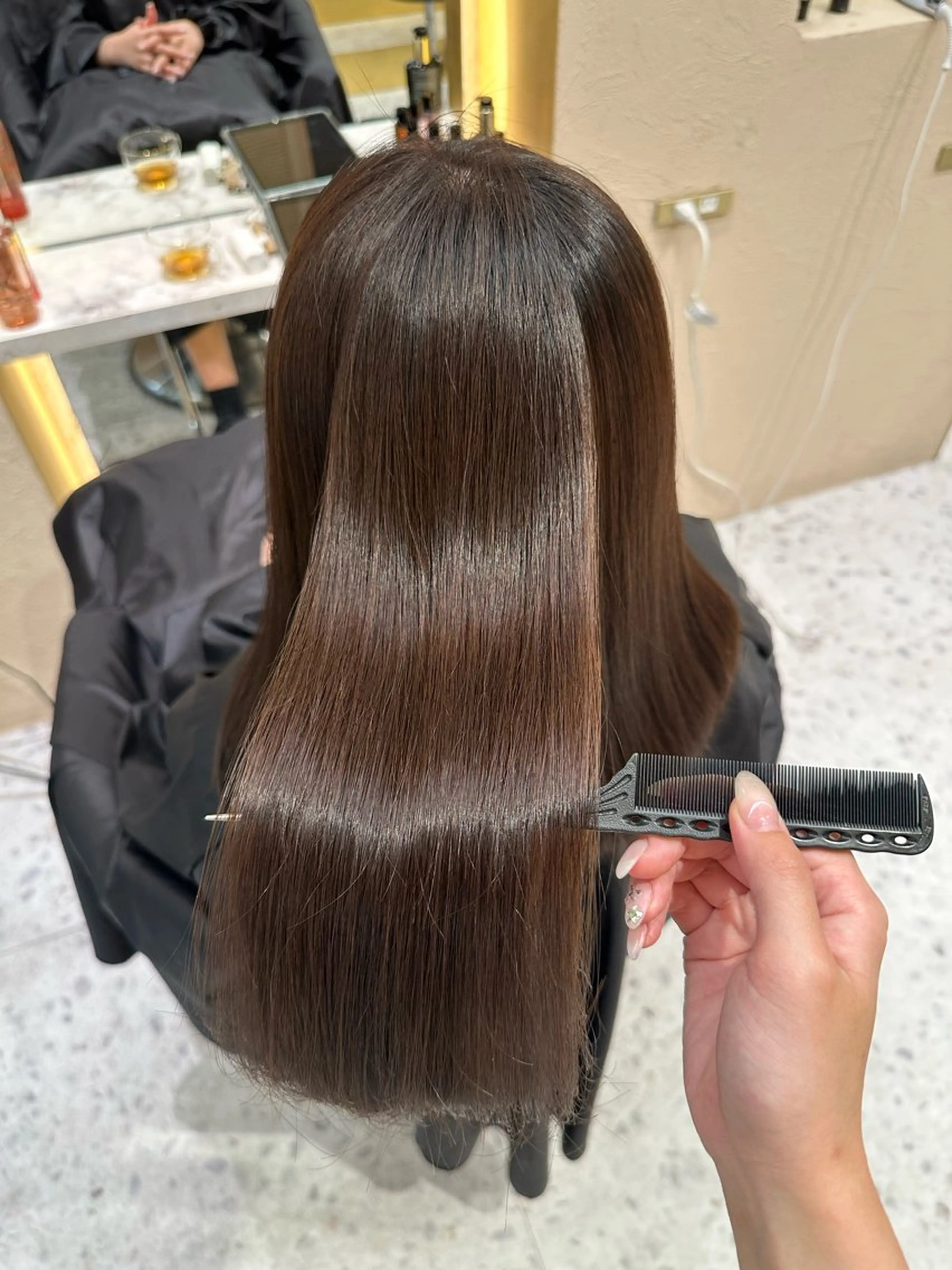 ロング 酒井 里穂のヘアスタイル