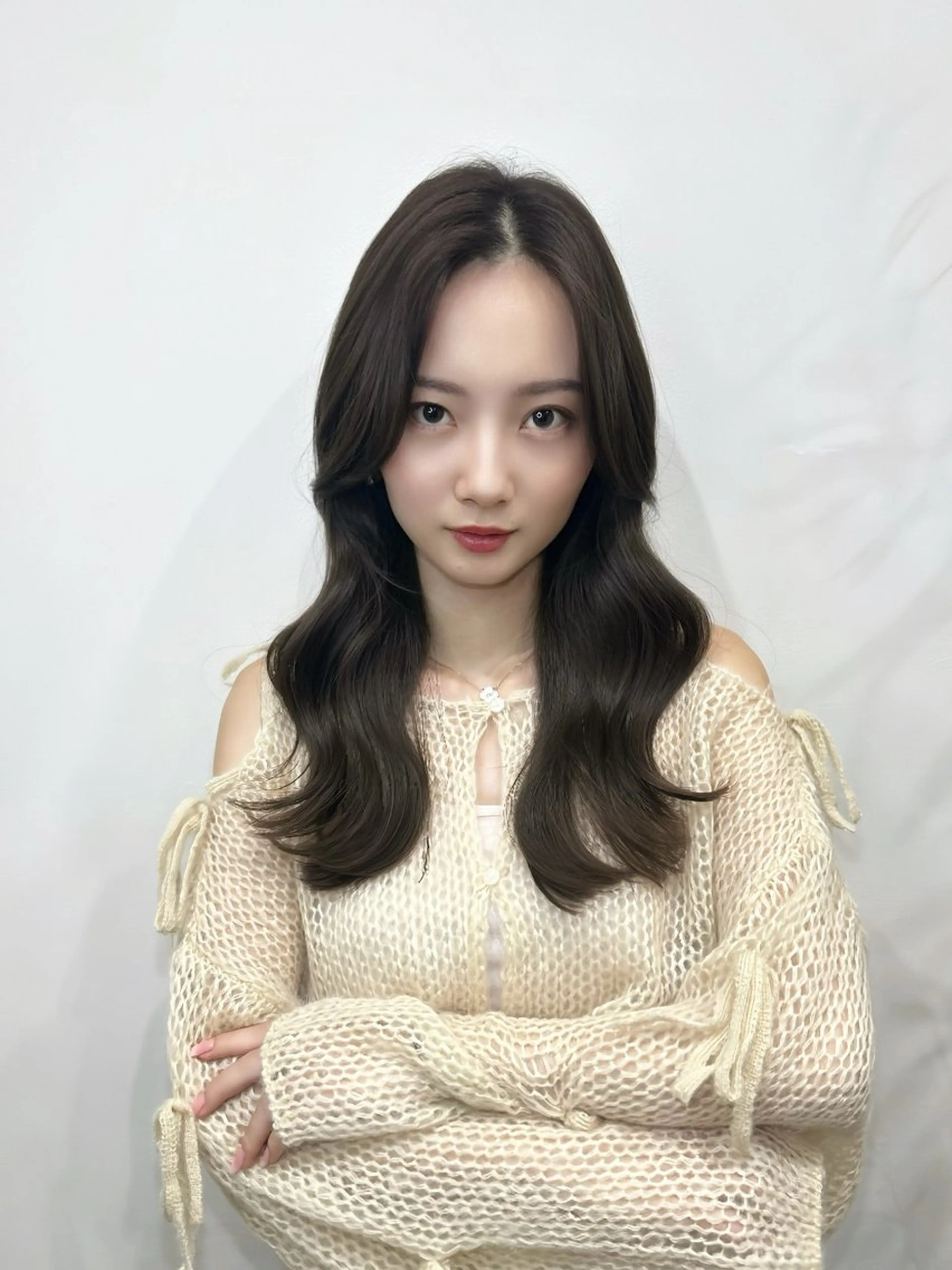 セミロング カラー パーマ コテ巻き/パーマ/艶 透明感/荻原凜太郎のヘアスタイル