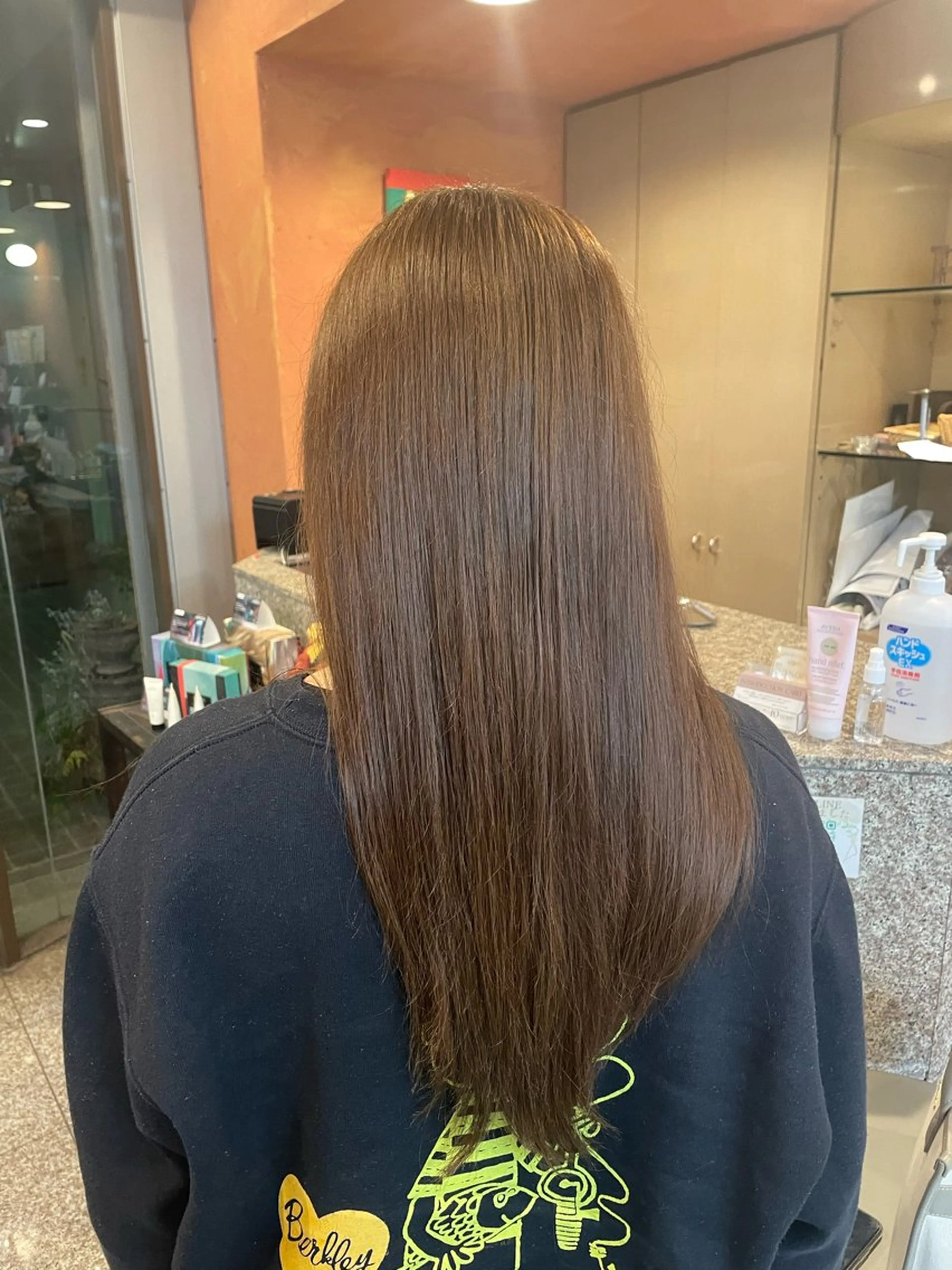 ロング カラー パーマ ブリーチ グレージュ ブリーチなしカラー HONDA AVEDA 辻堂店所属・asano yuiのヘアスタイル