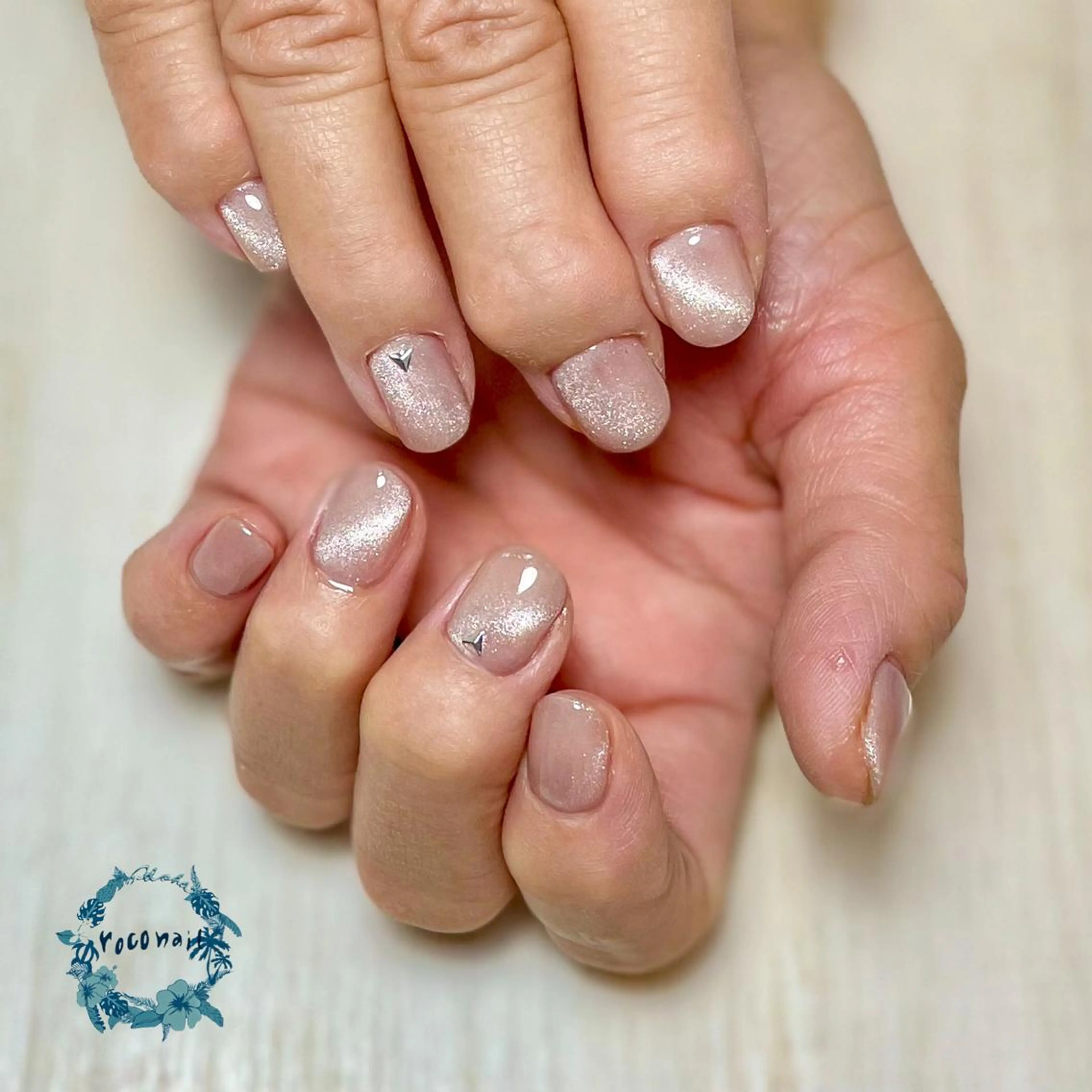 ネイル マグネットネイル ハンドネイル roconail ヒロコのネイルデザイン