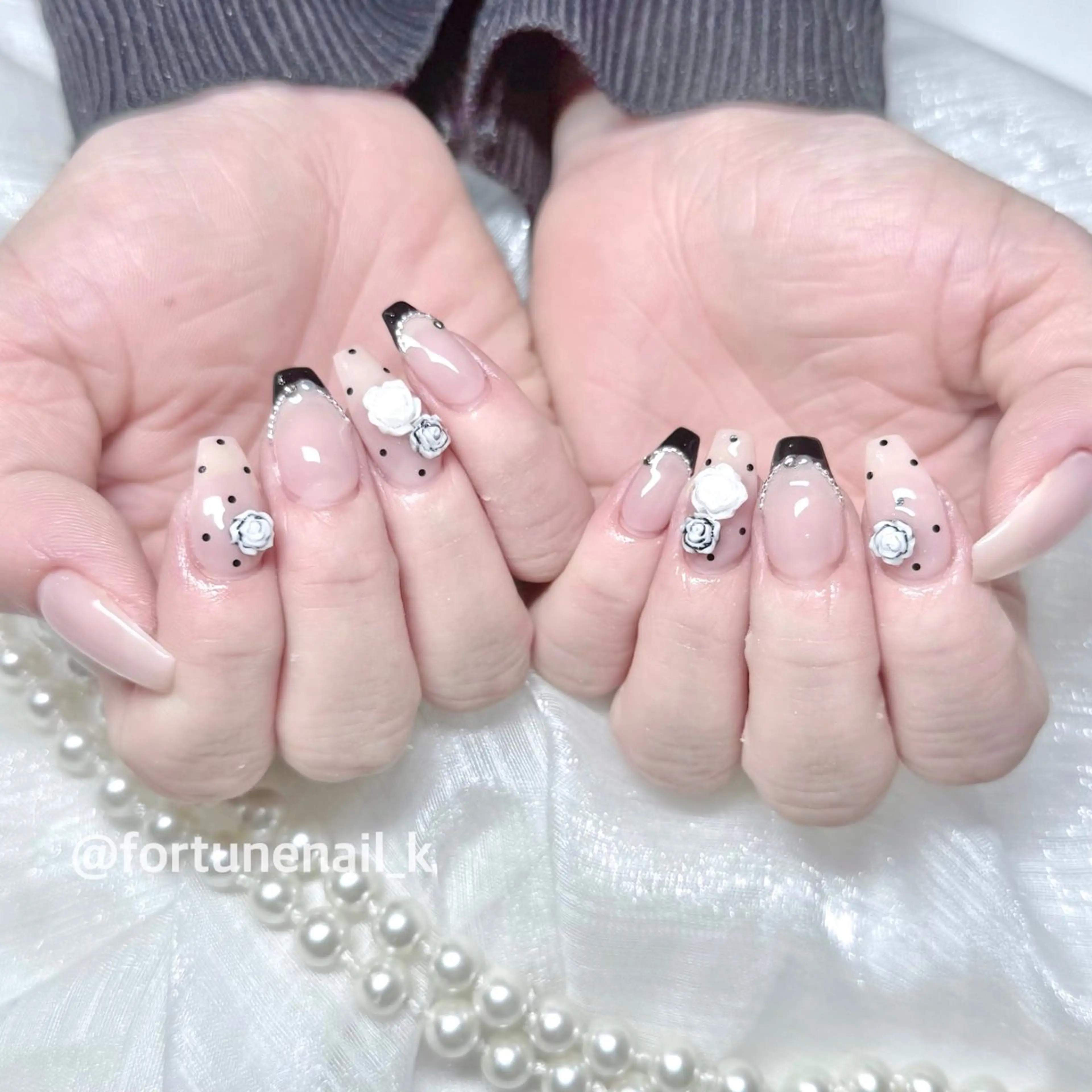 ネイル ハンドネイル 🤍kanane 🤍のネイルデザイン