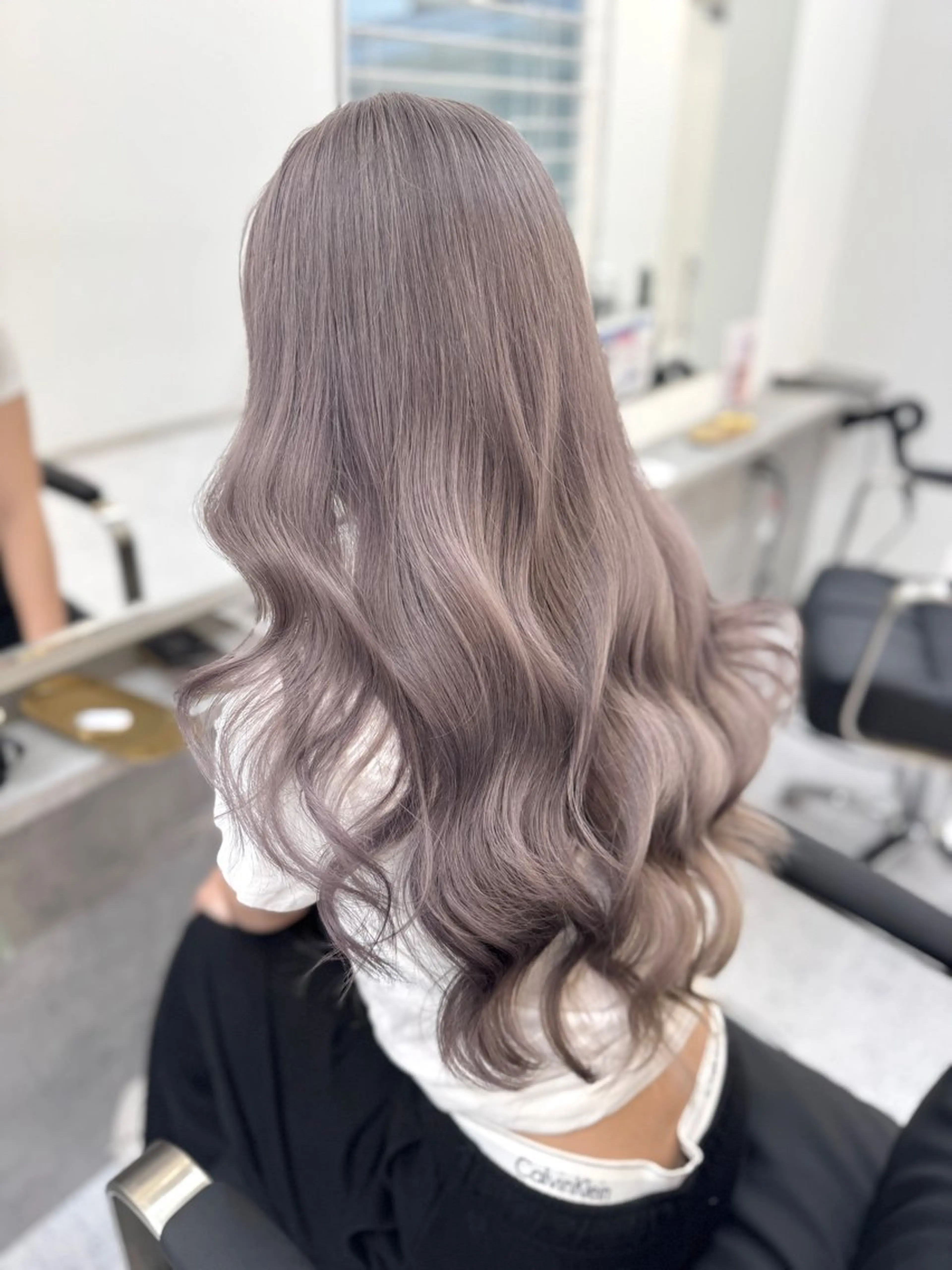 ロング カラー 井樋 乙葉のヘアスタイル