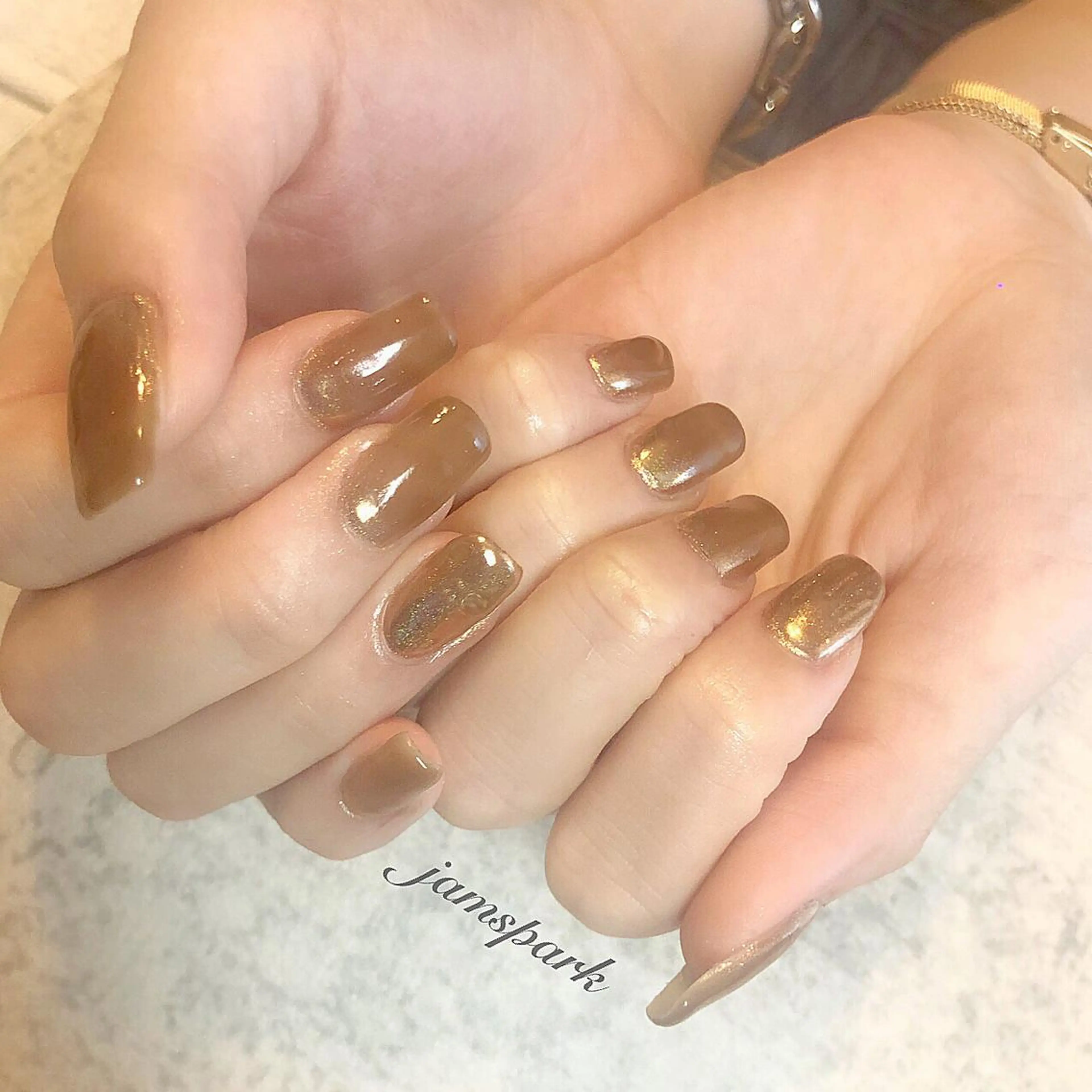 ネイル ブラウン フレンチネイル ジェルネイル ゴールド グラデーション ハンドネイル jamspark ✨のネイルデザイン