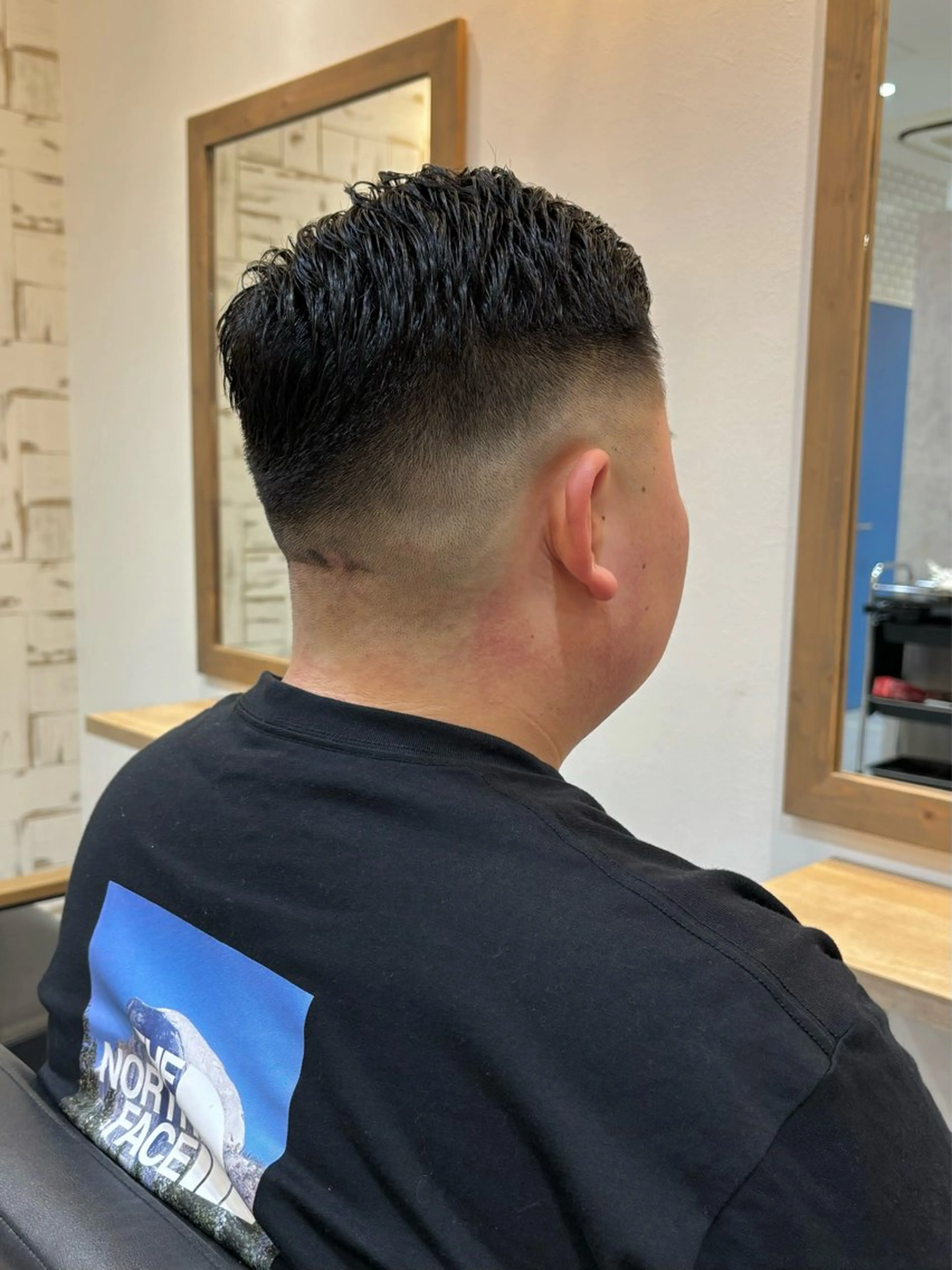 メンズ フェードカット スキンフェード 刈り上げ カット 【メンズ専門 】村斎　伶次のヘアスタイル