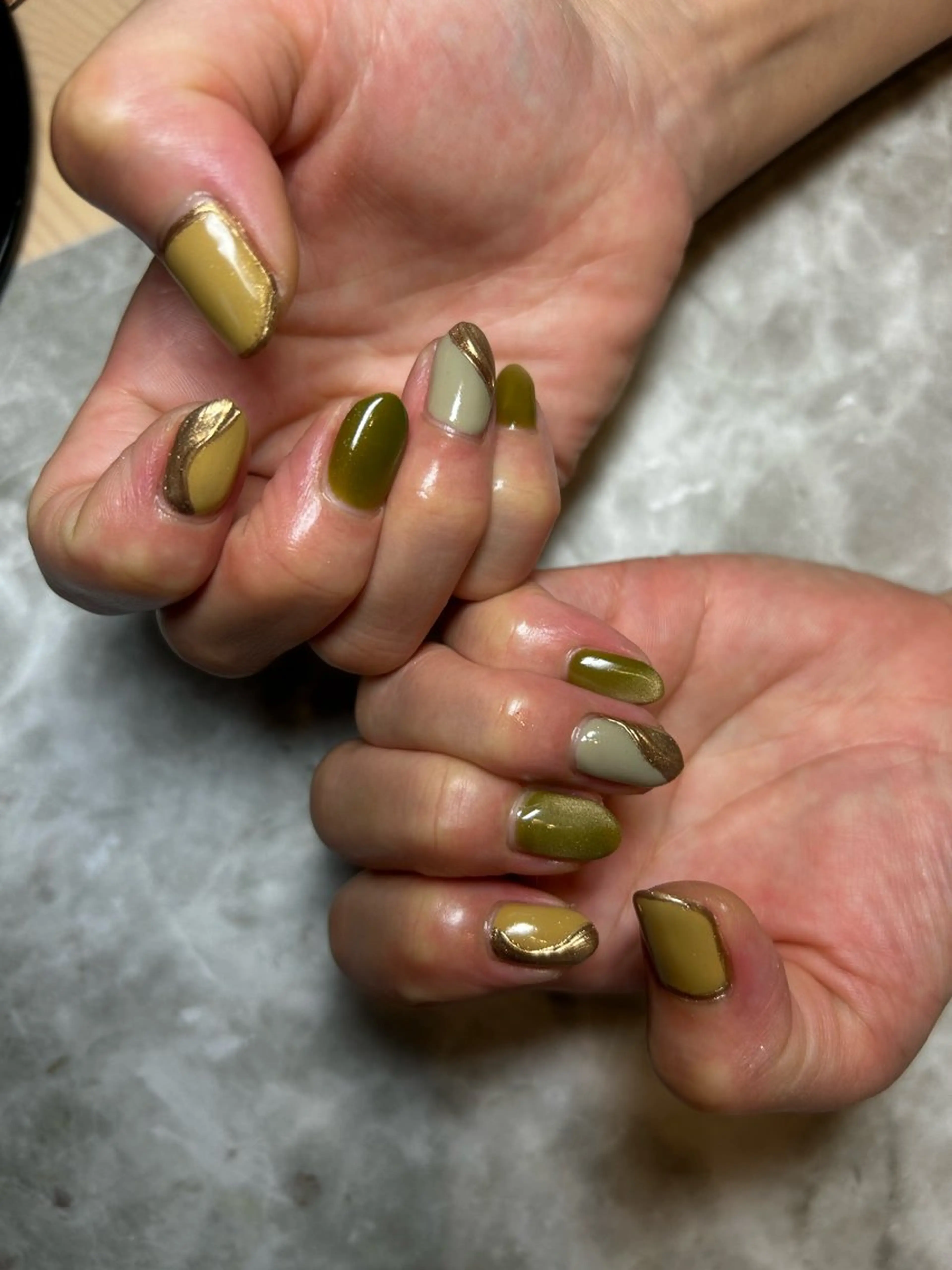 ネイル ハンドネイル Slow.Nail Tomomiのネイルデザイン