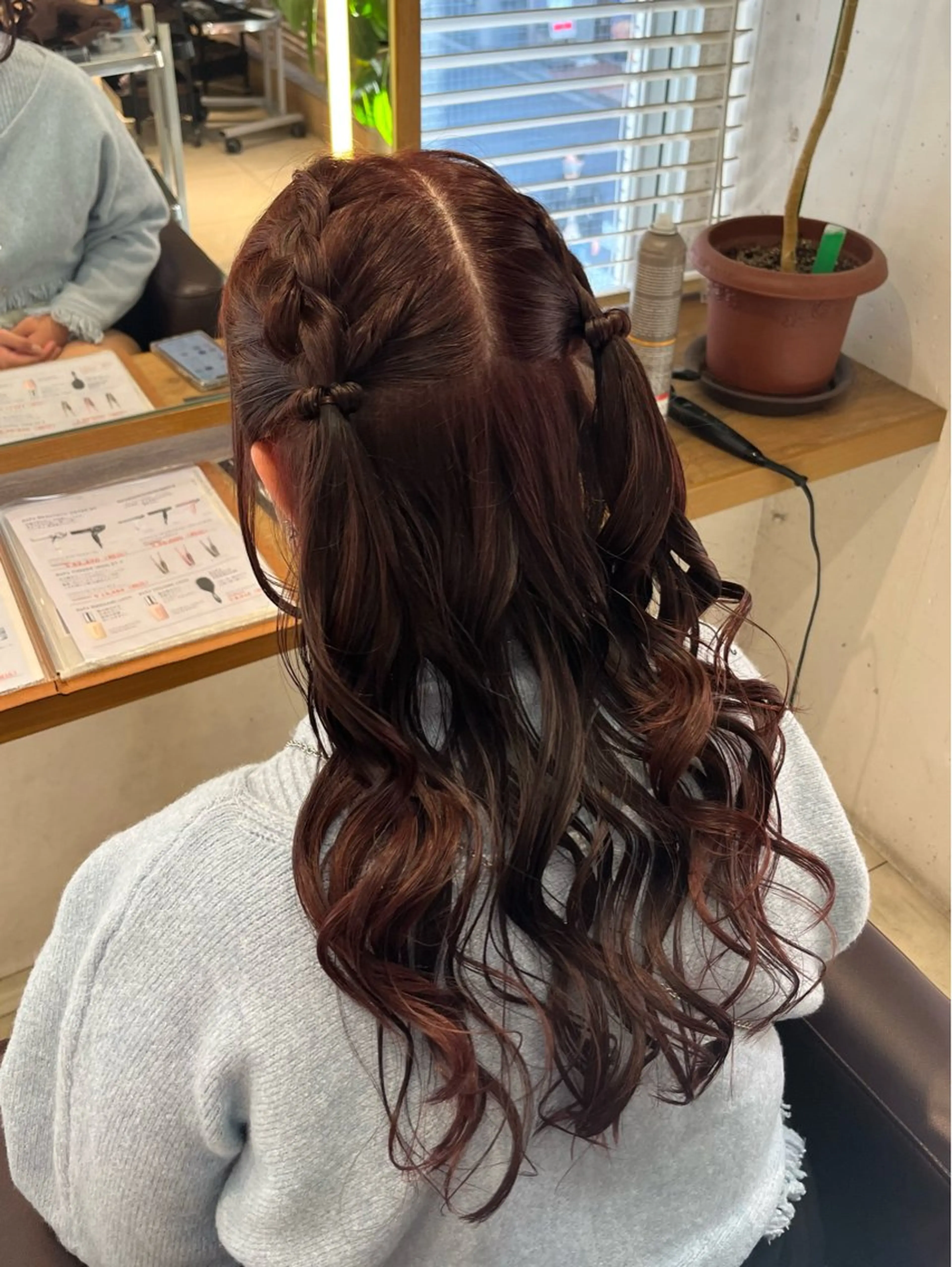 ヘアアレンジ ᴛᴏᴍᴏᴋᴀ / ᴄʜᴇʀɪのヘアスタイル