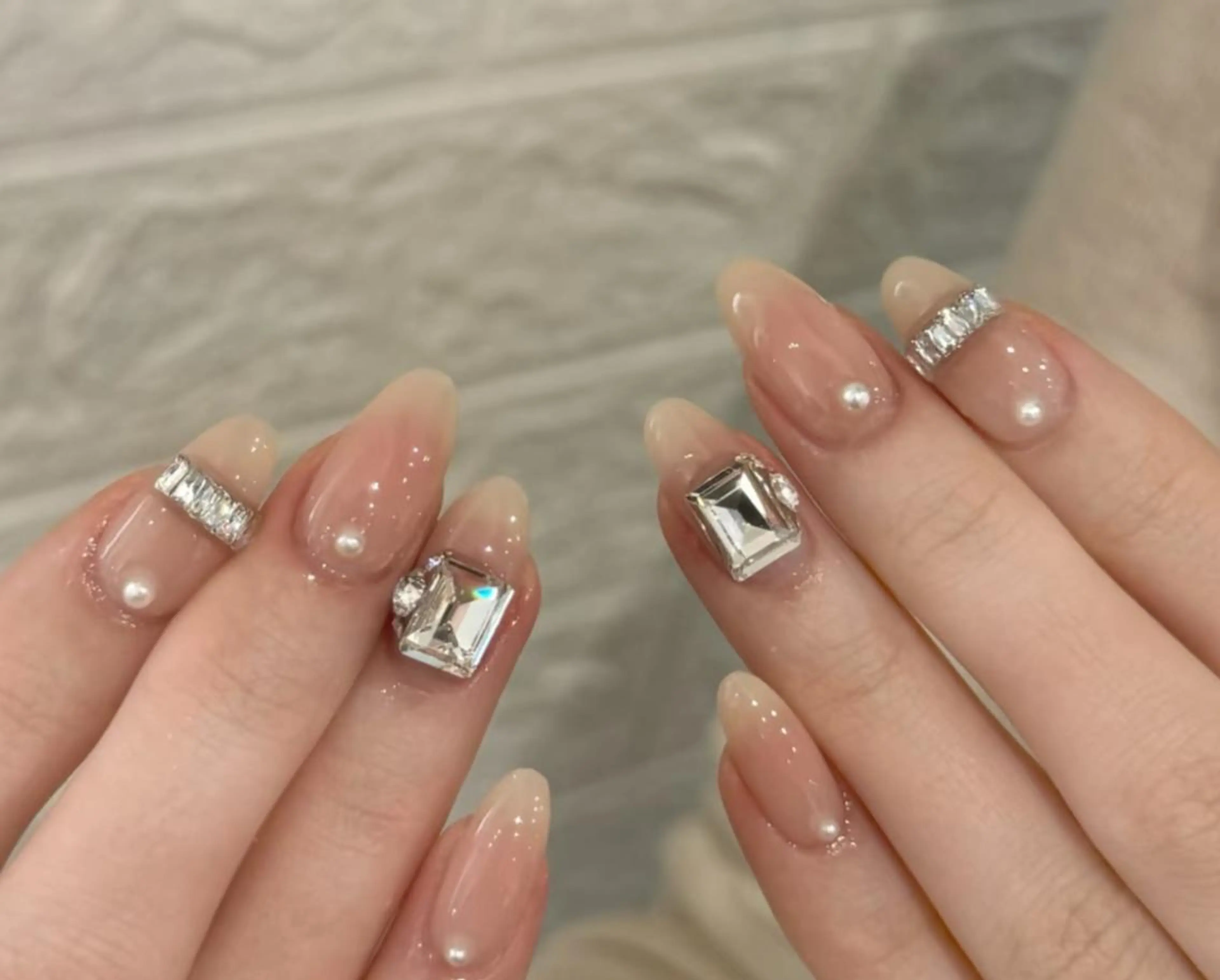 ネイル ハンドネイル エリ🫧 nail池袋東口のネイルデザイン