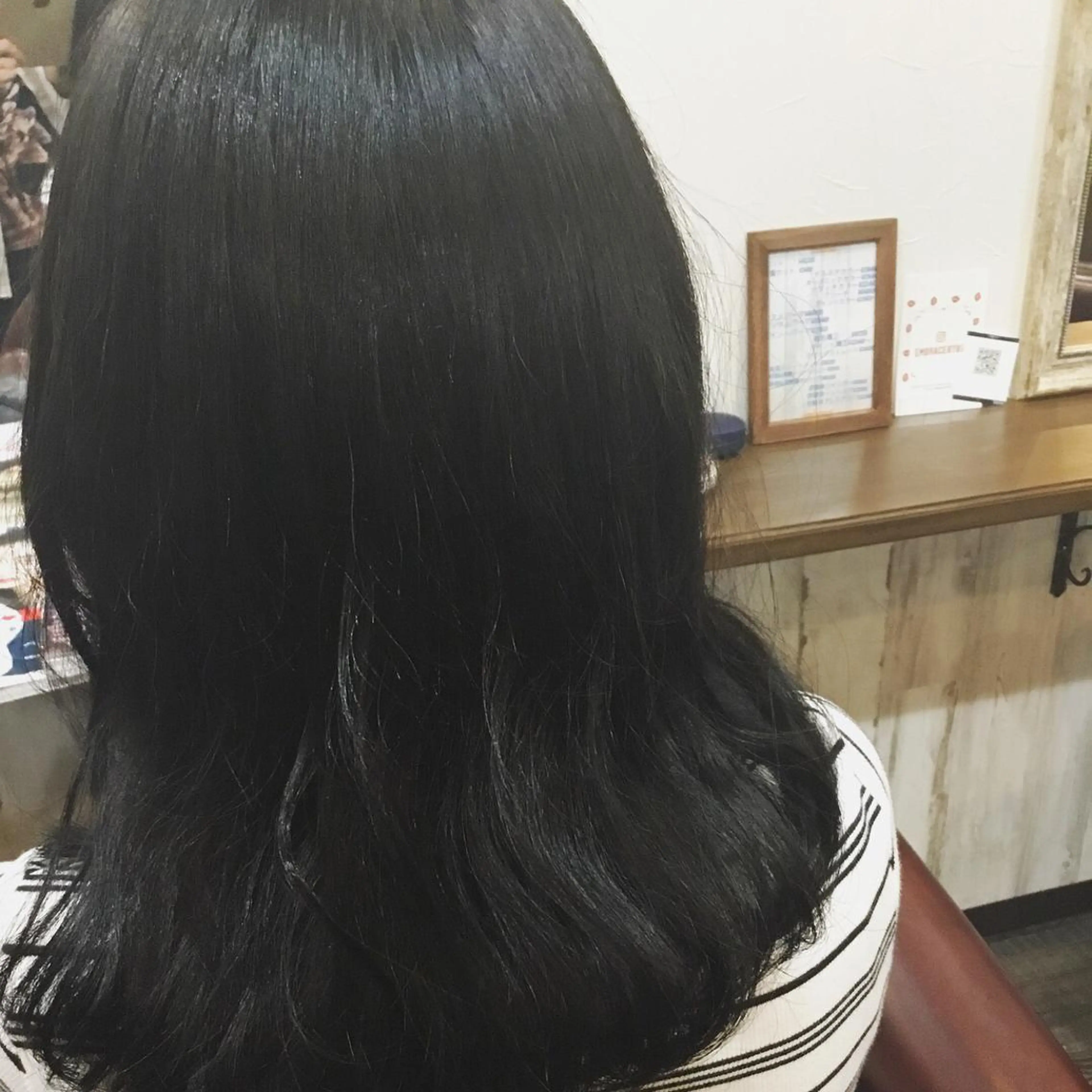 ミディアム カラー パーマ embrace エンブレイスのヘアスタイル