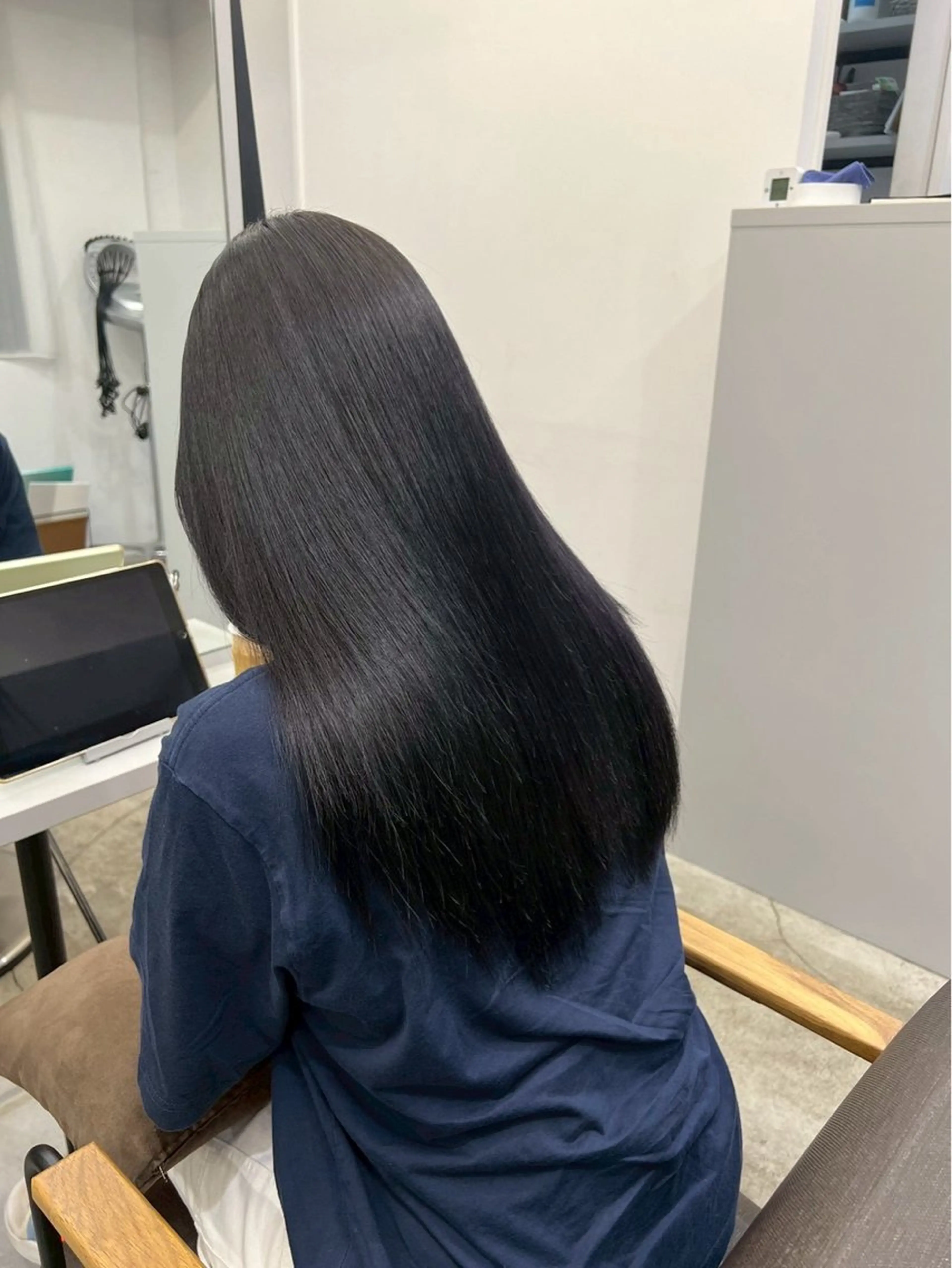 セミロング パーマ 縮毛矯正 ハイトーンカラー が絶対可愛い✨泰聖✨のヘアスタイル