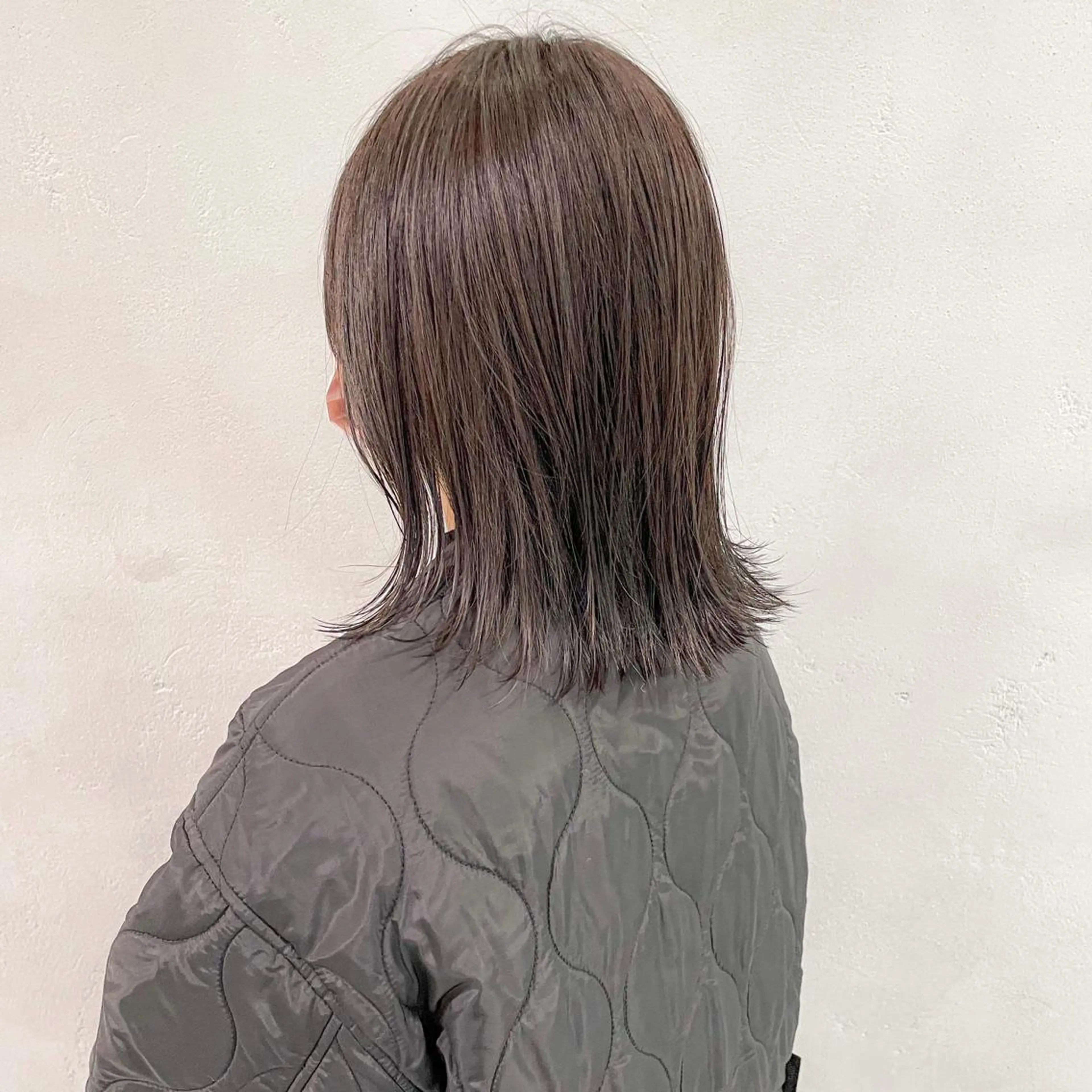 ミディアム カラー カット ヘアカラー トリートメント 阿田 悠士朗のヘアスタイル