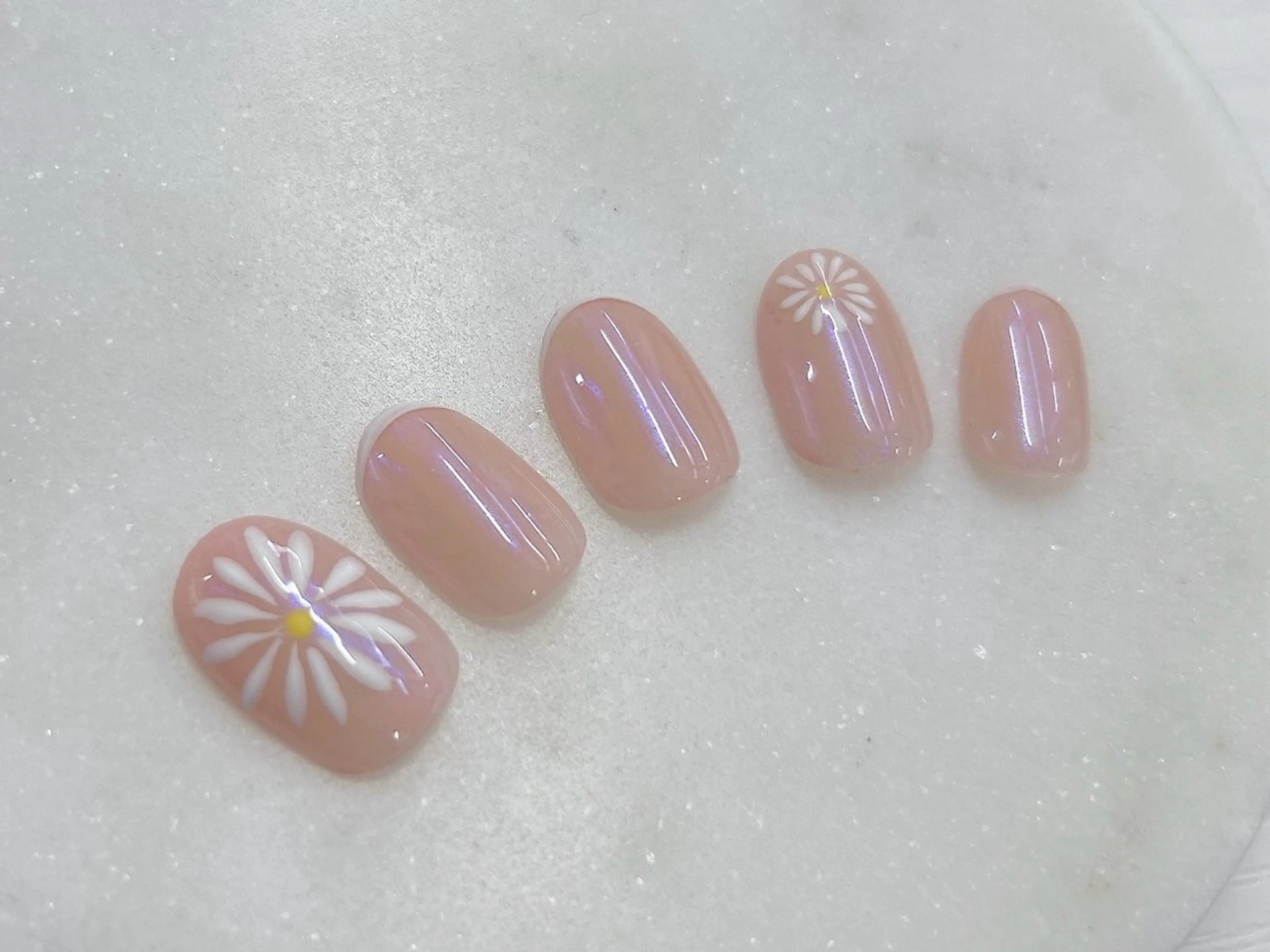 ネイル アートネイル オーロラネイル 桜ネイル フラワーネイル フレンチネイル ハンドネイル Forca total studio所属・Forca Airaのネイルデザイン