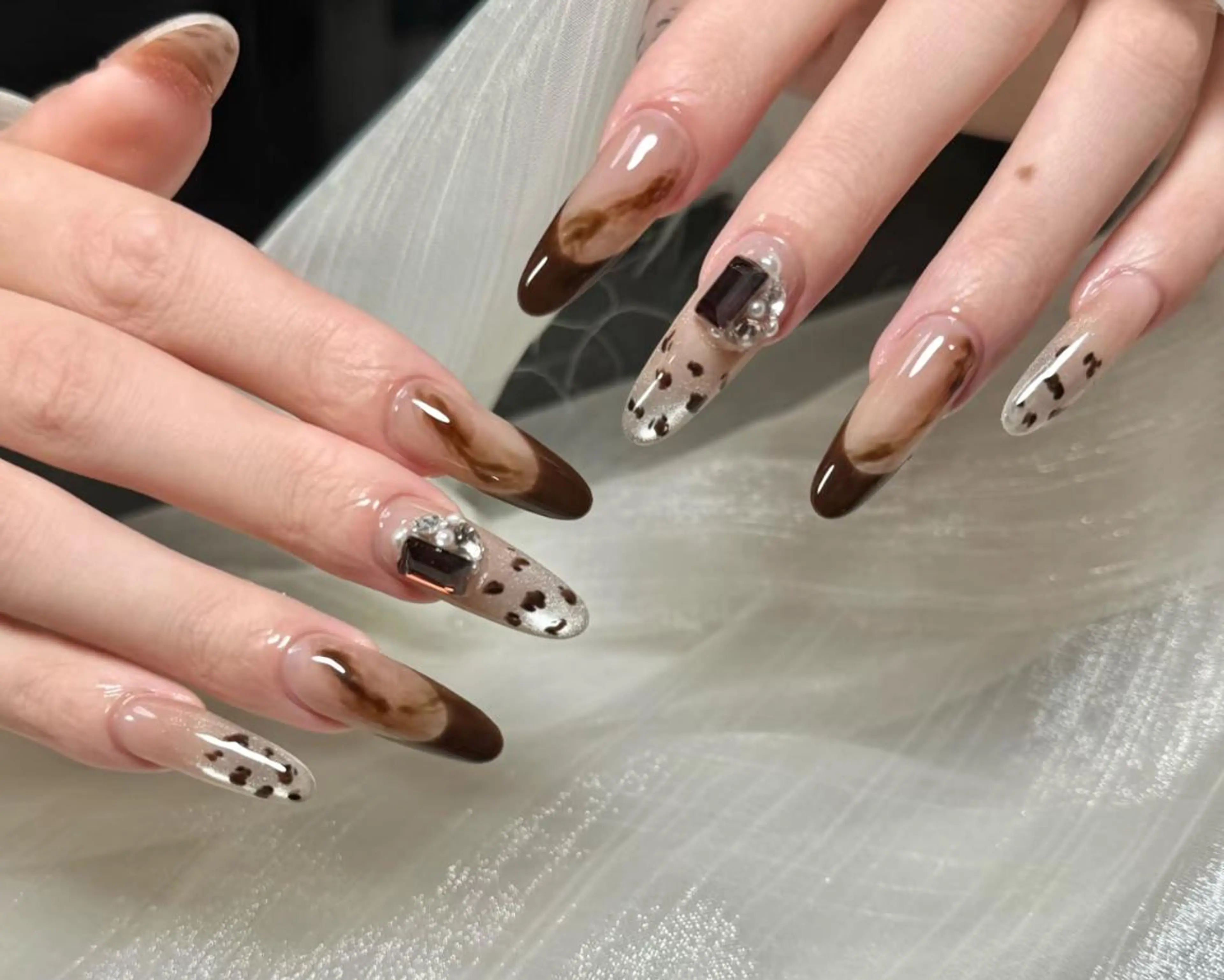 ネイル ハンドネイル 🎀 Ayaka_nailのネイルデザイン