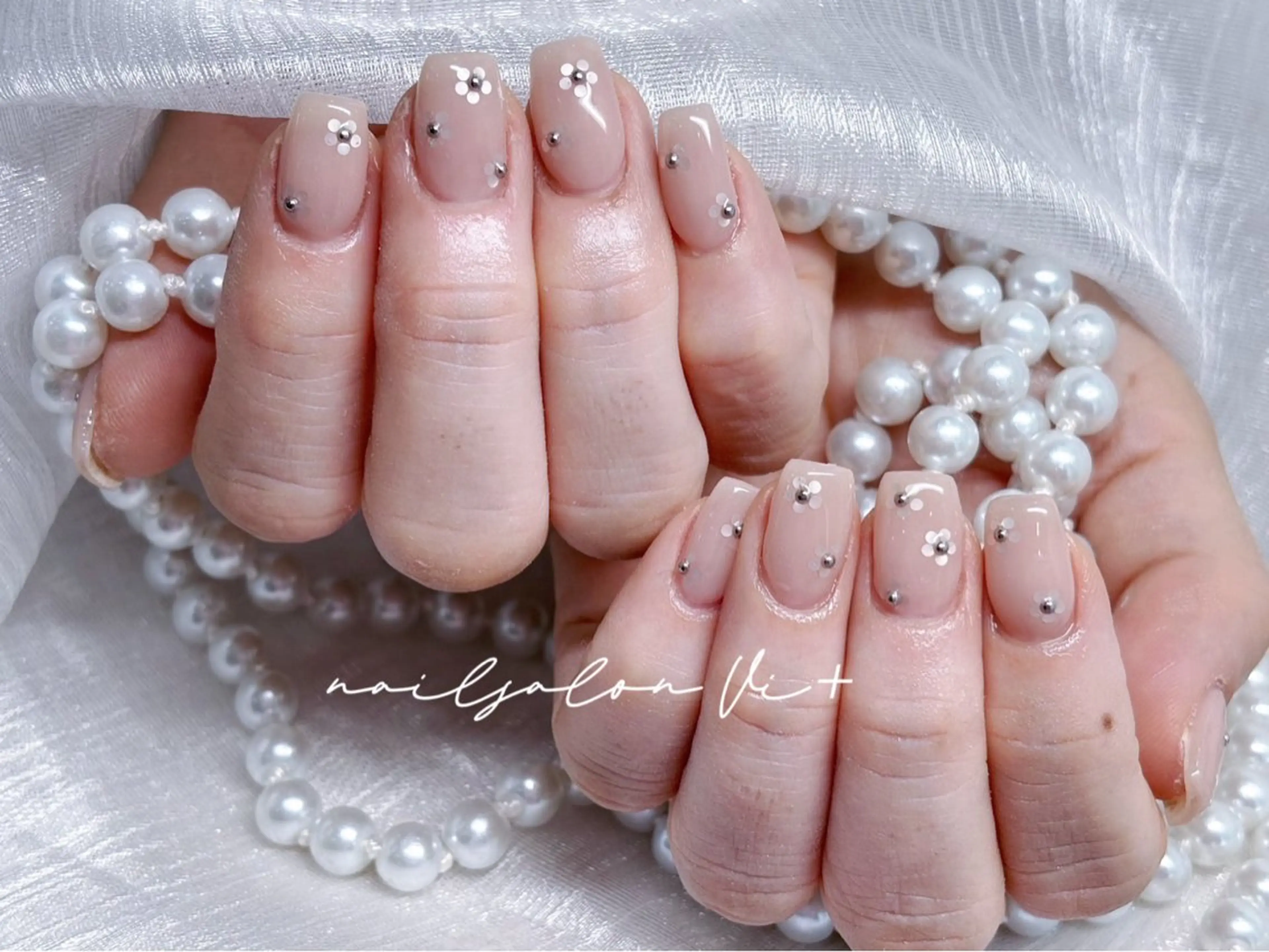 ネイル ハンドネイル ✨Nailsalon Vi+✨のネイルデザイン