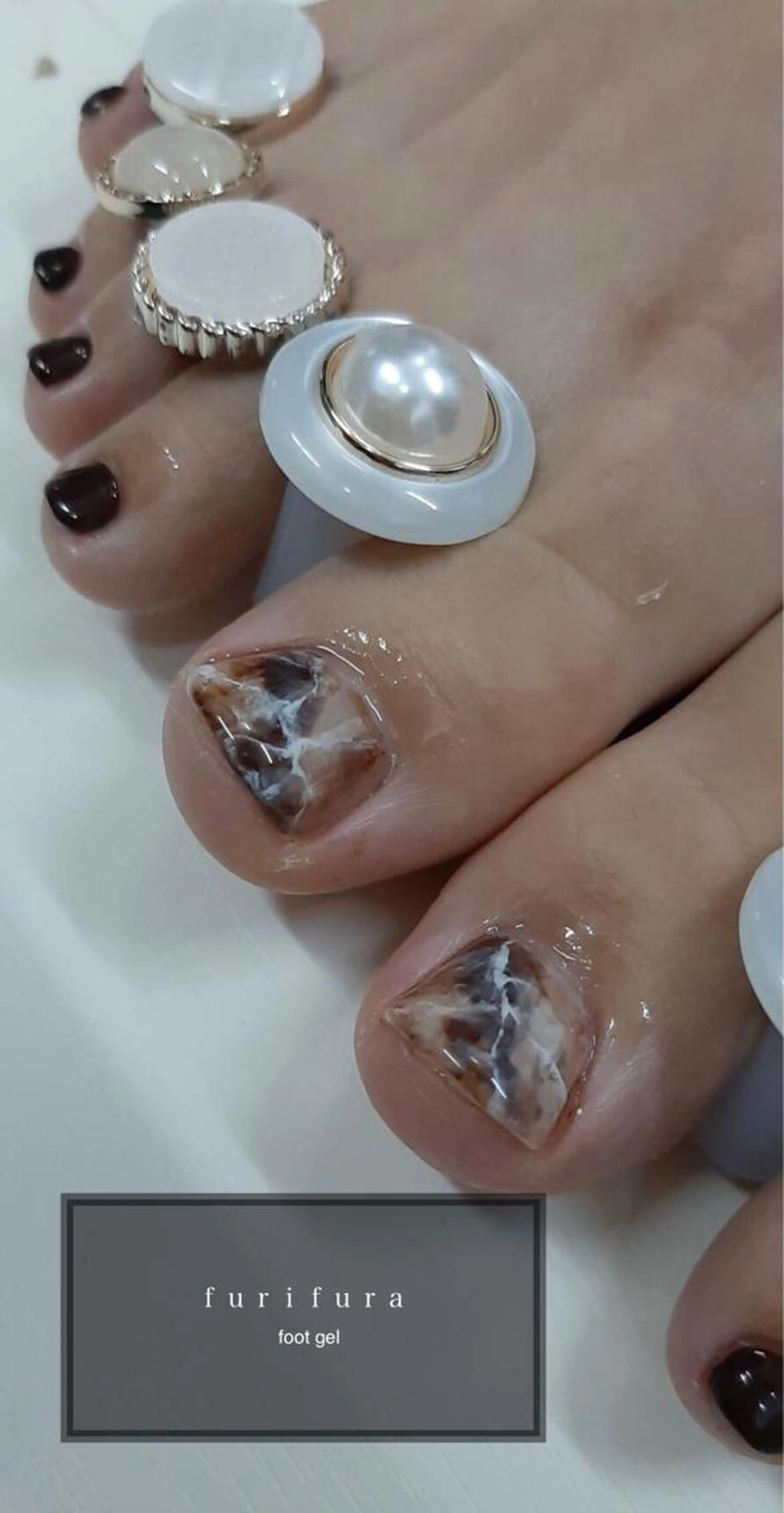 スペシャルフットジェルやり放題(フットバス・甘皮ケア・ワンカラー・アート２本込み)オフ込みの写真