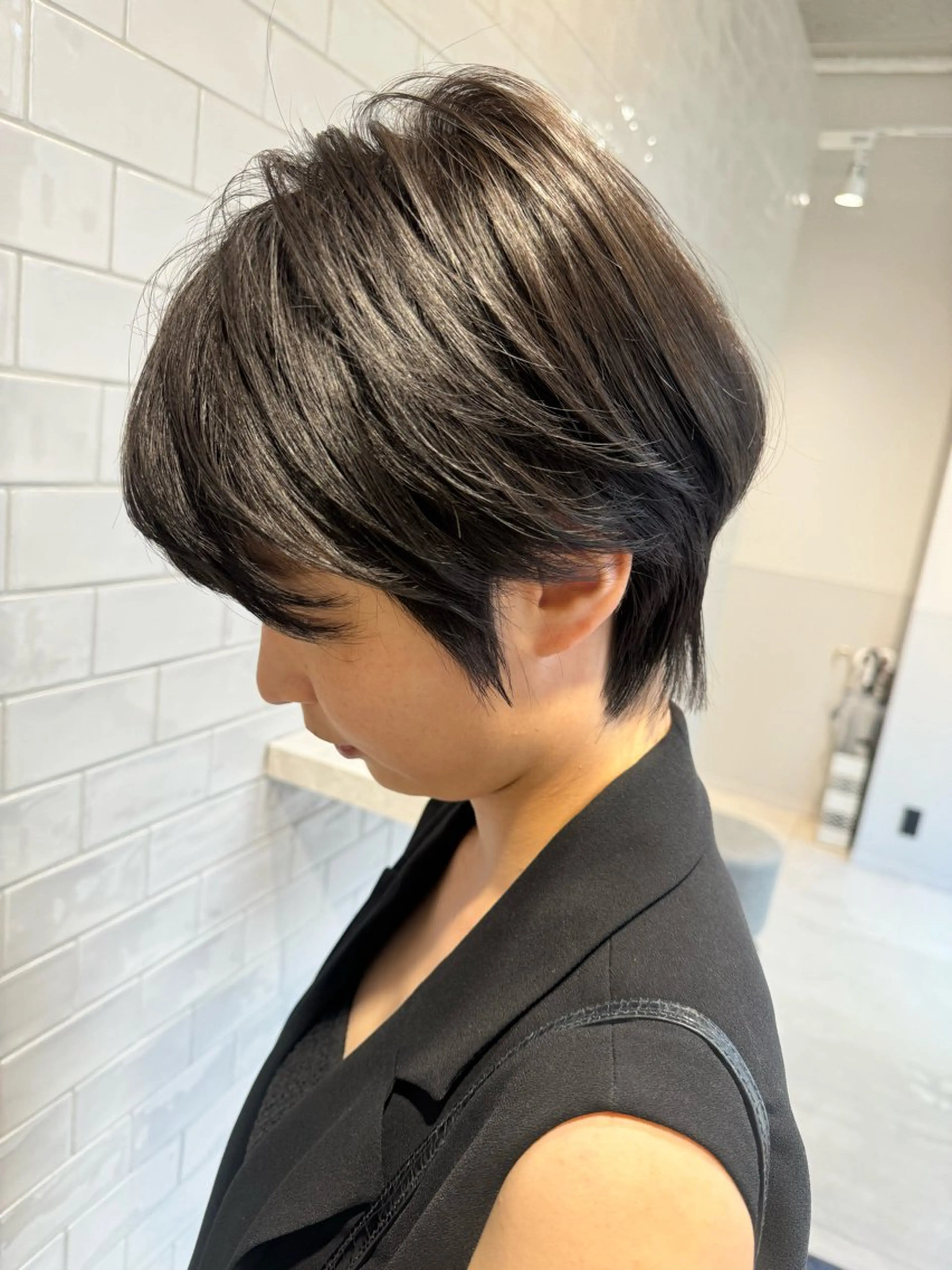 ショート カット ヘアカラー トリートメント share salon higashi umeda所属・大阪 美容師 林のヘアスタイル