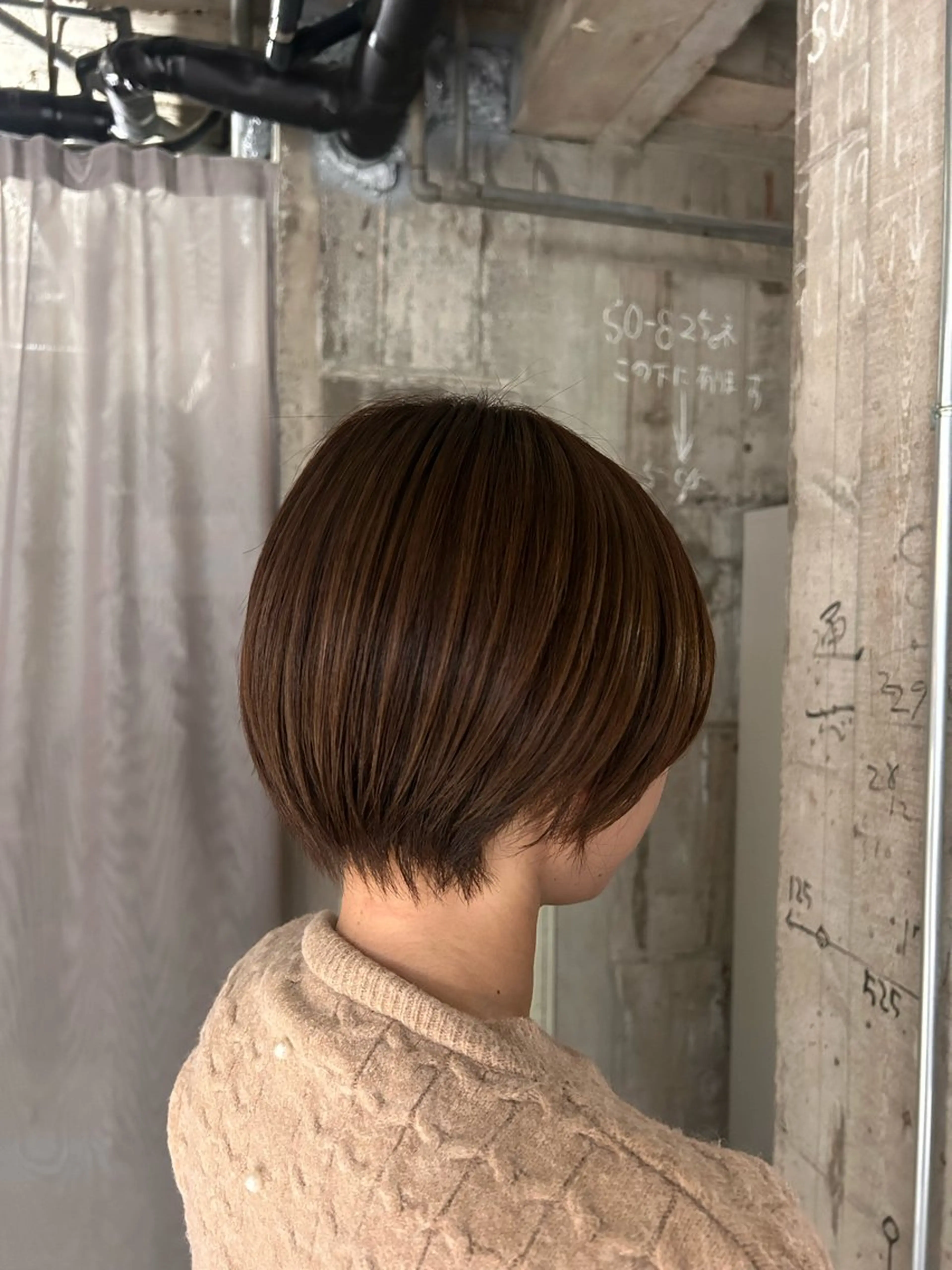 ショート カラー ベージュカラー ブリーチ ブリーチなしカラー 玉置 七海のヘアスタイル