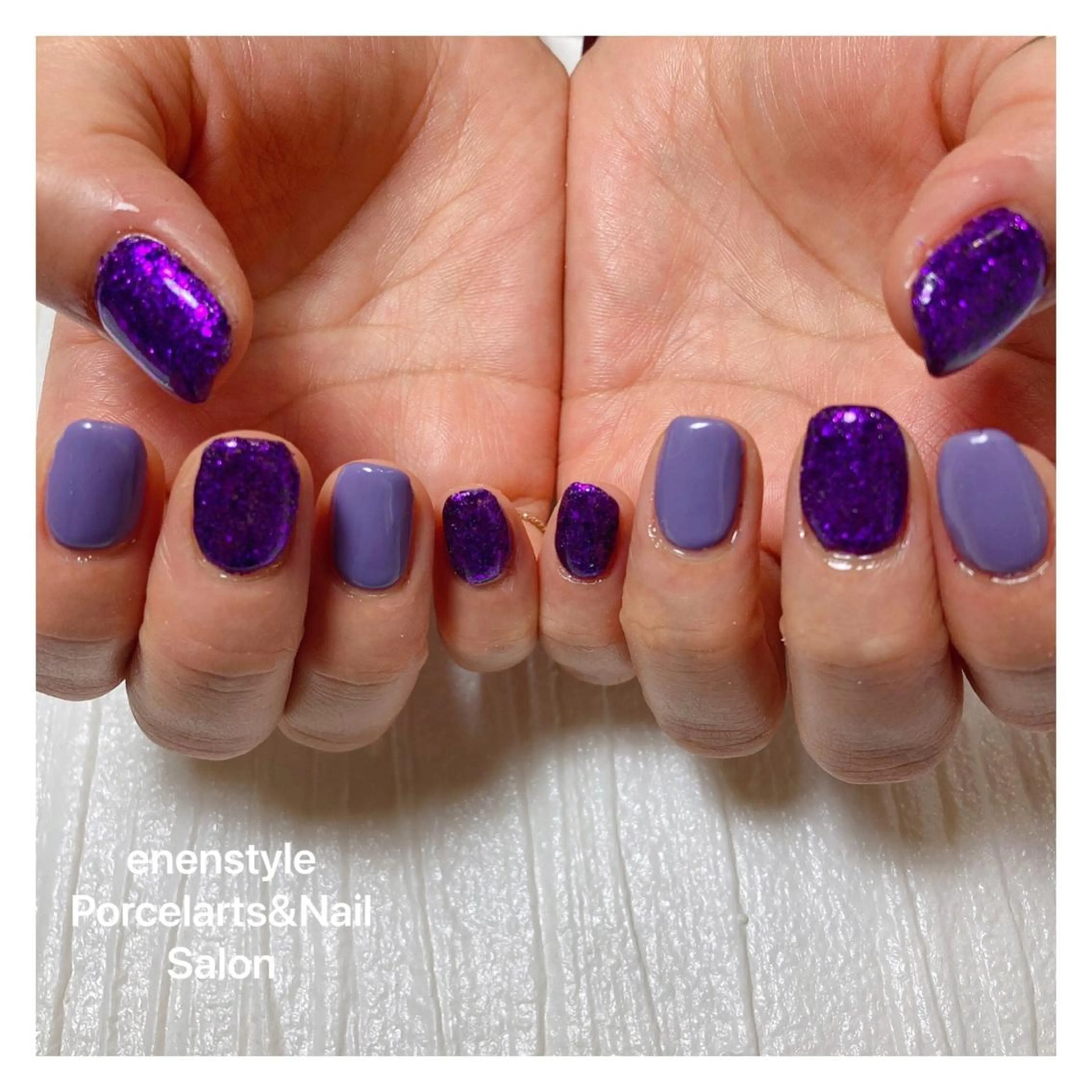 ショート ネイル 👑enen style👑のネイルデザイン