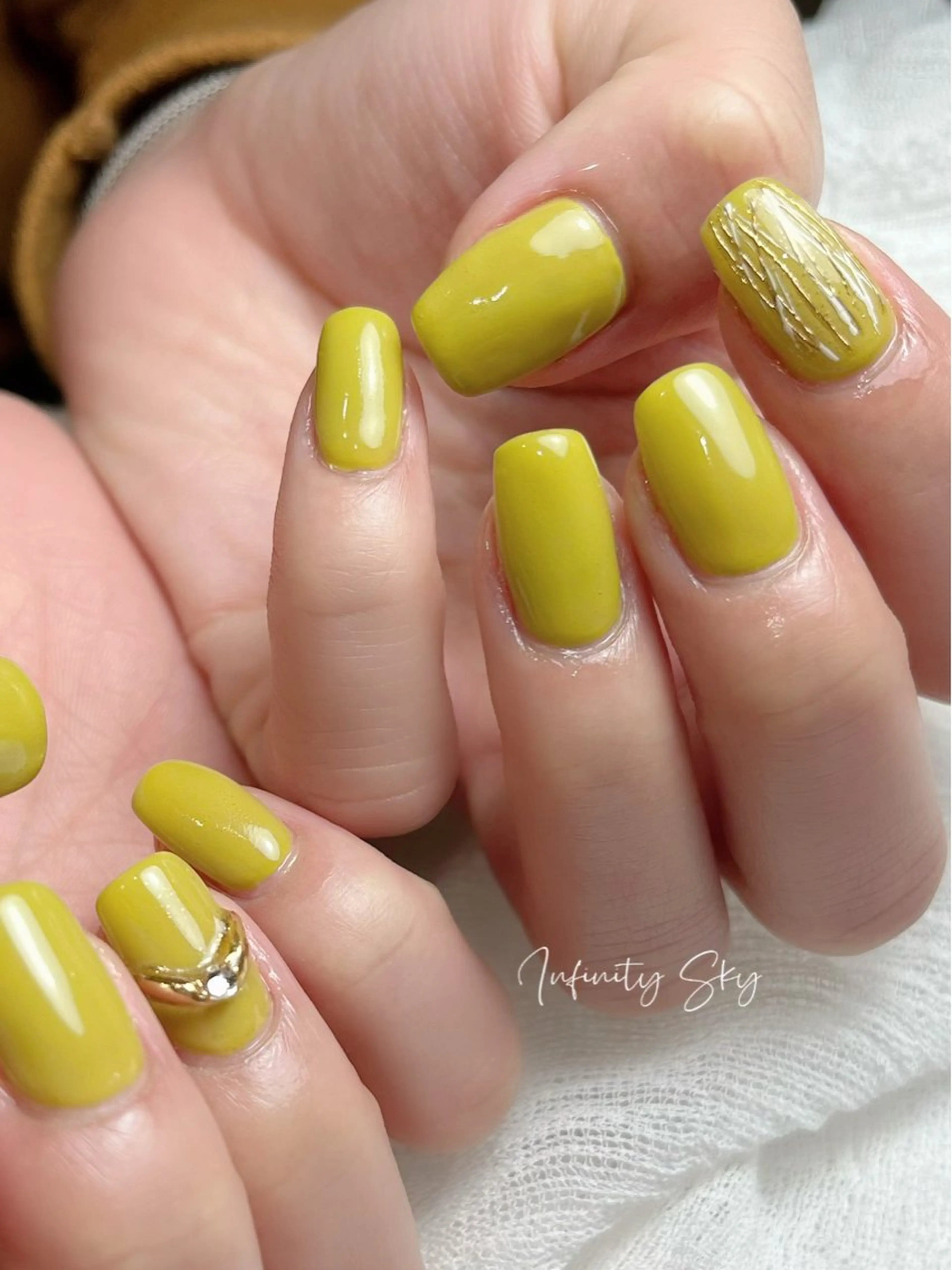 ネイル infinity skyのネイルデザイン