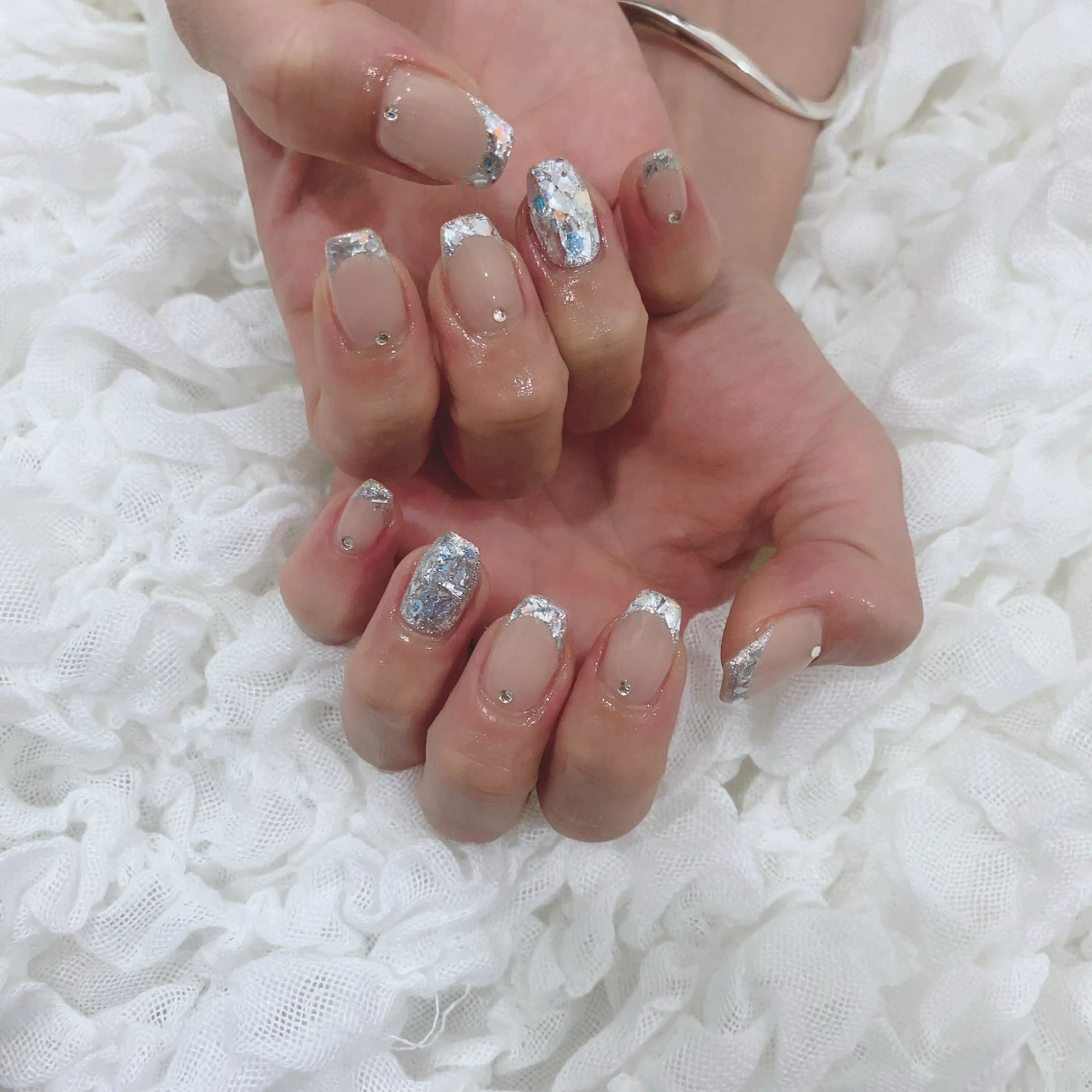 ネイル フレンチネイル ガラスフレンチ ハンドネイル SOL NAILのネイルデザイン