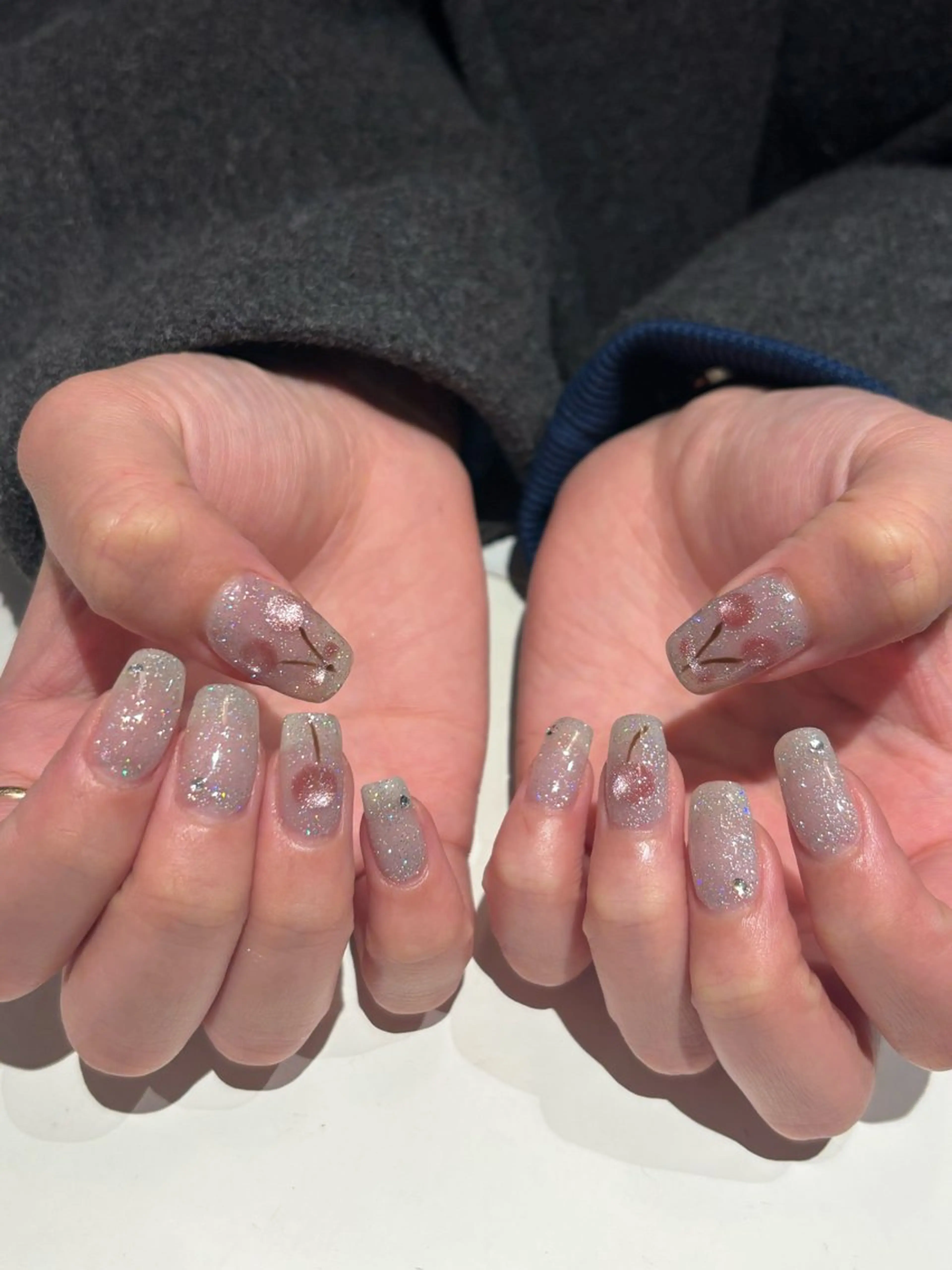 ネイル ハンドネイル 石川 萌香のネイルデザイン