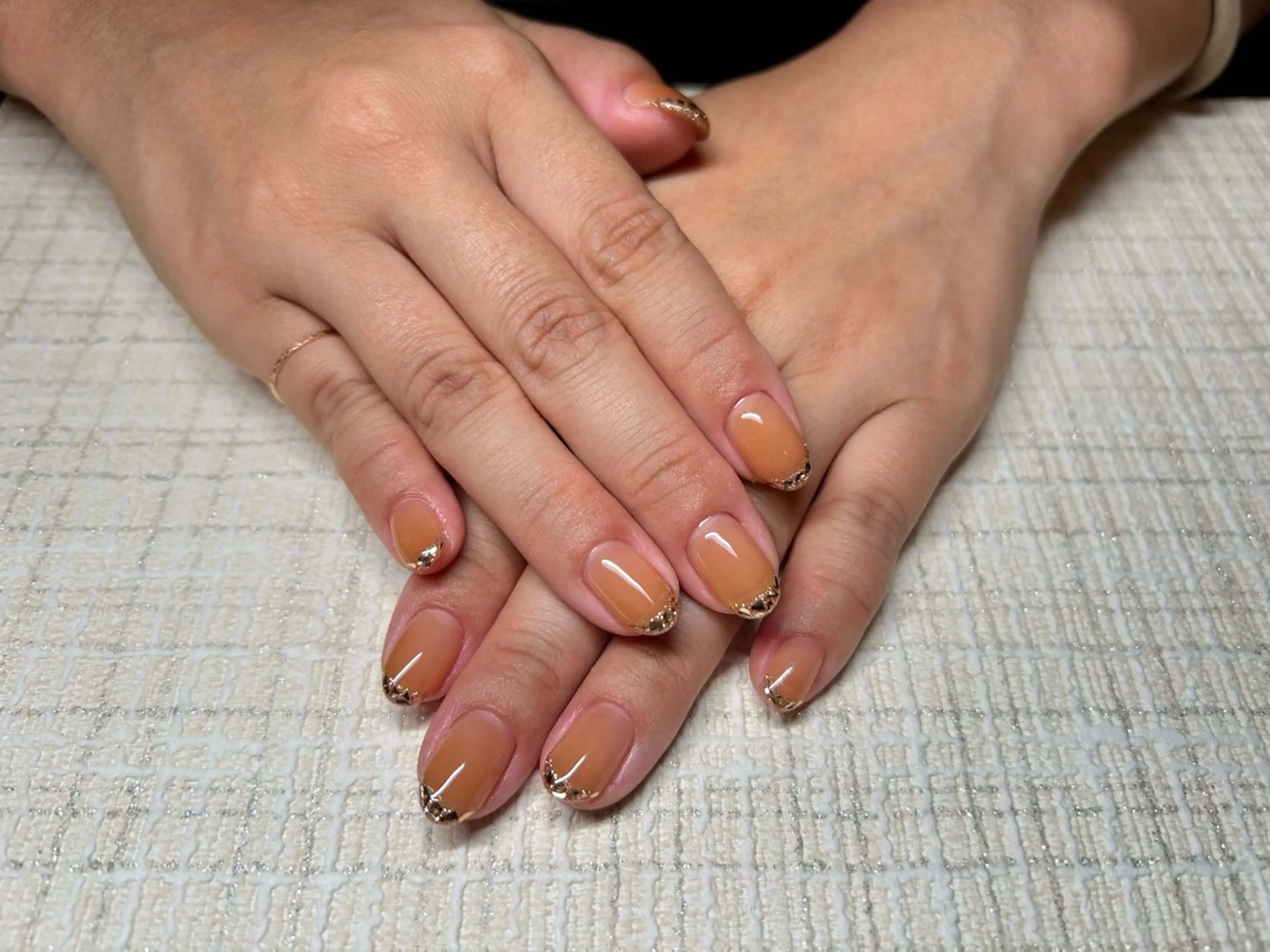 ネイル フレンチネイル ガラスフレンチ ハンドネイル Lisa’s Salonのネイルデザイン