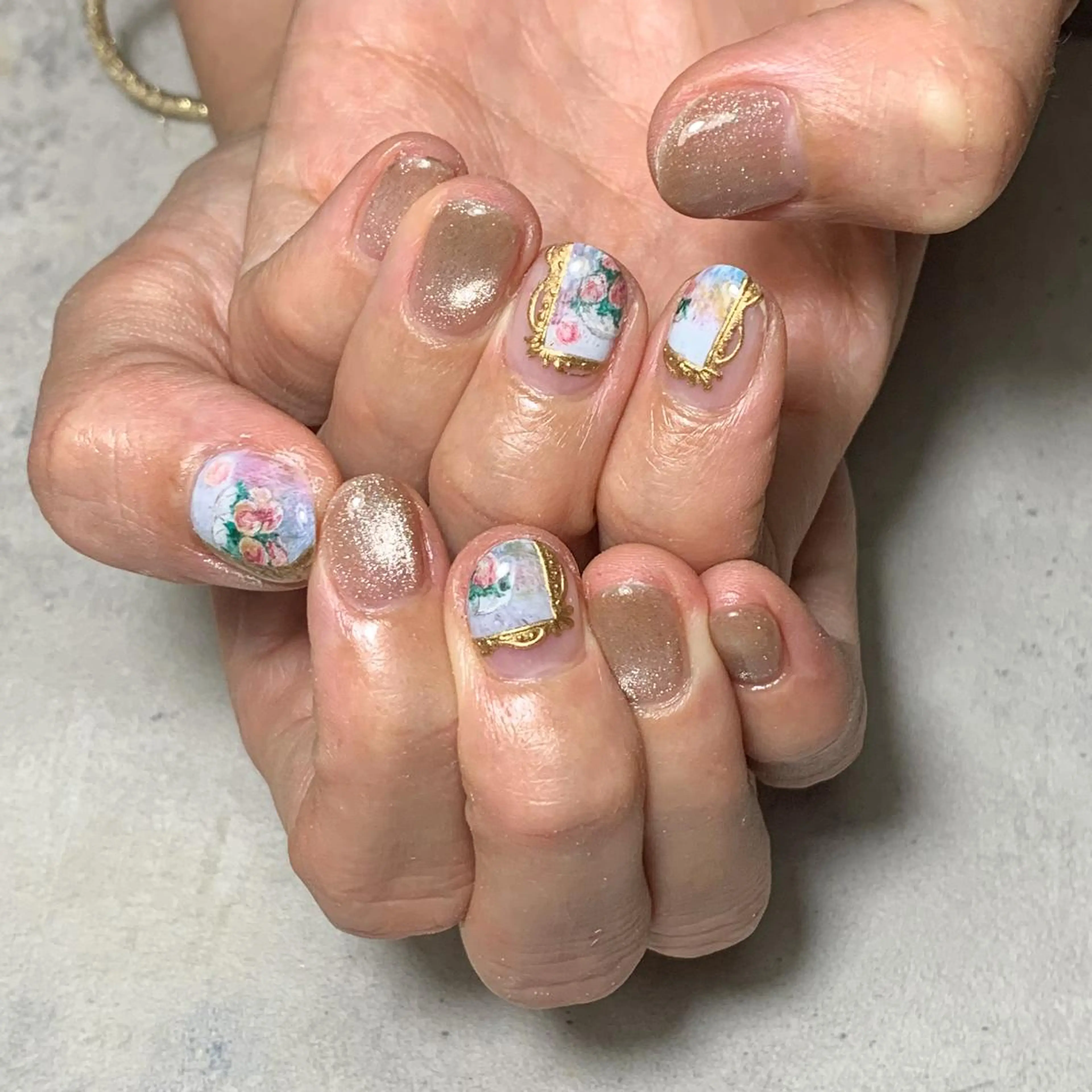 ネイル atelier　FIORITURA所属・FIORITURA aiのネイルデザイン