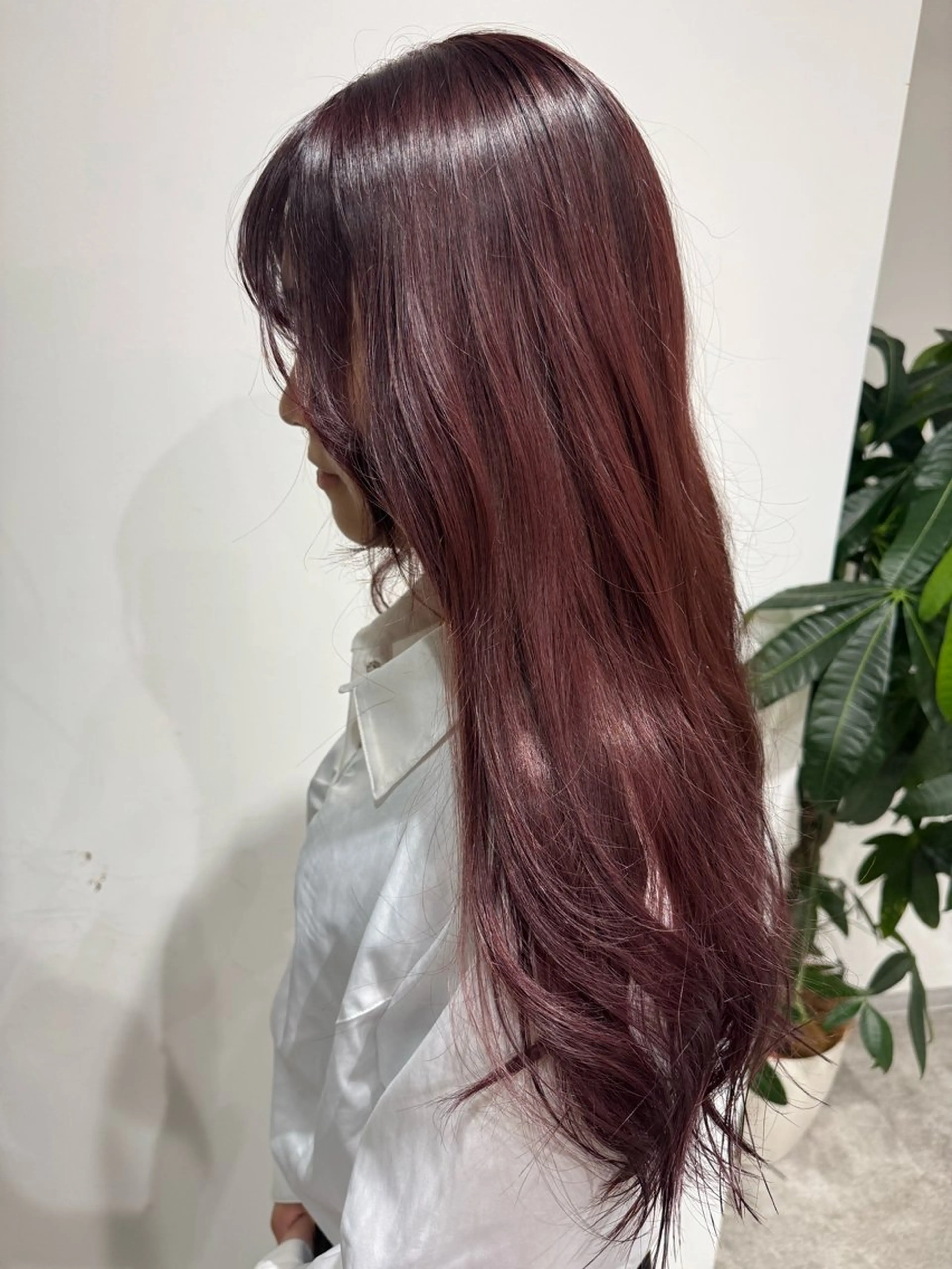 ロング #ブリーチカラー Yuikaのヘアスタイル