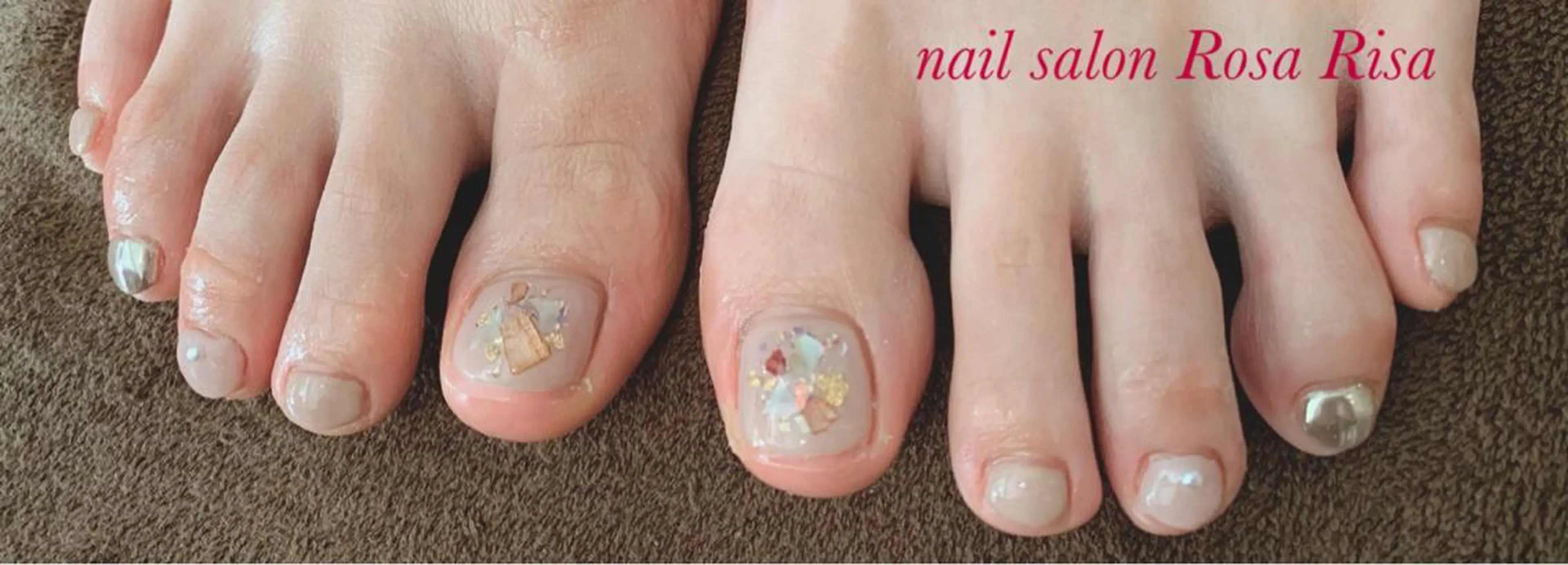 ショート ネイル フットネイル フットネイル ネイルスタジオ シェイクユアハンズのネイルデザイン