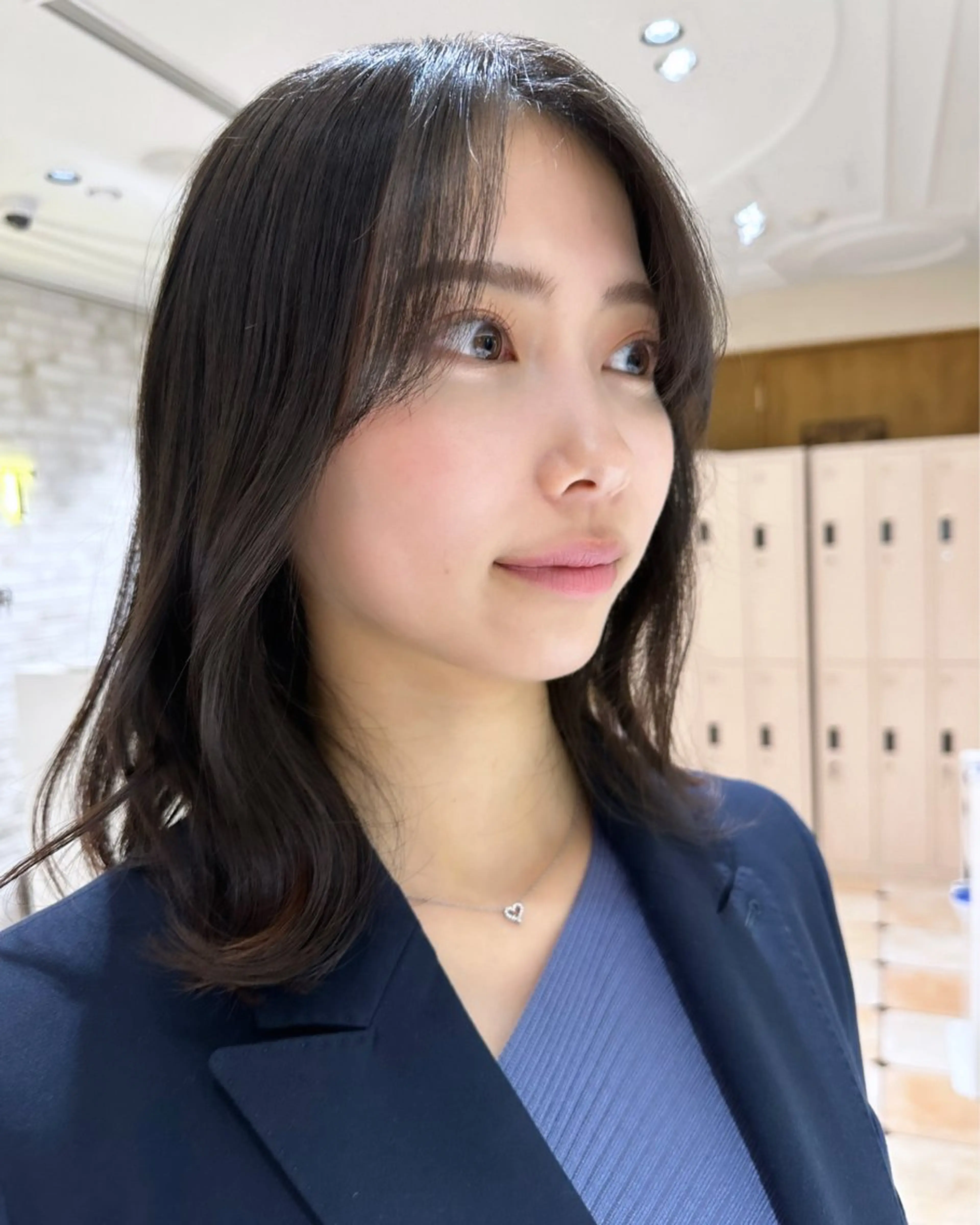 セミロング 必ず似合わせます/ レイヤー/石戸谷海斗のヘアスタイル