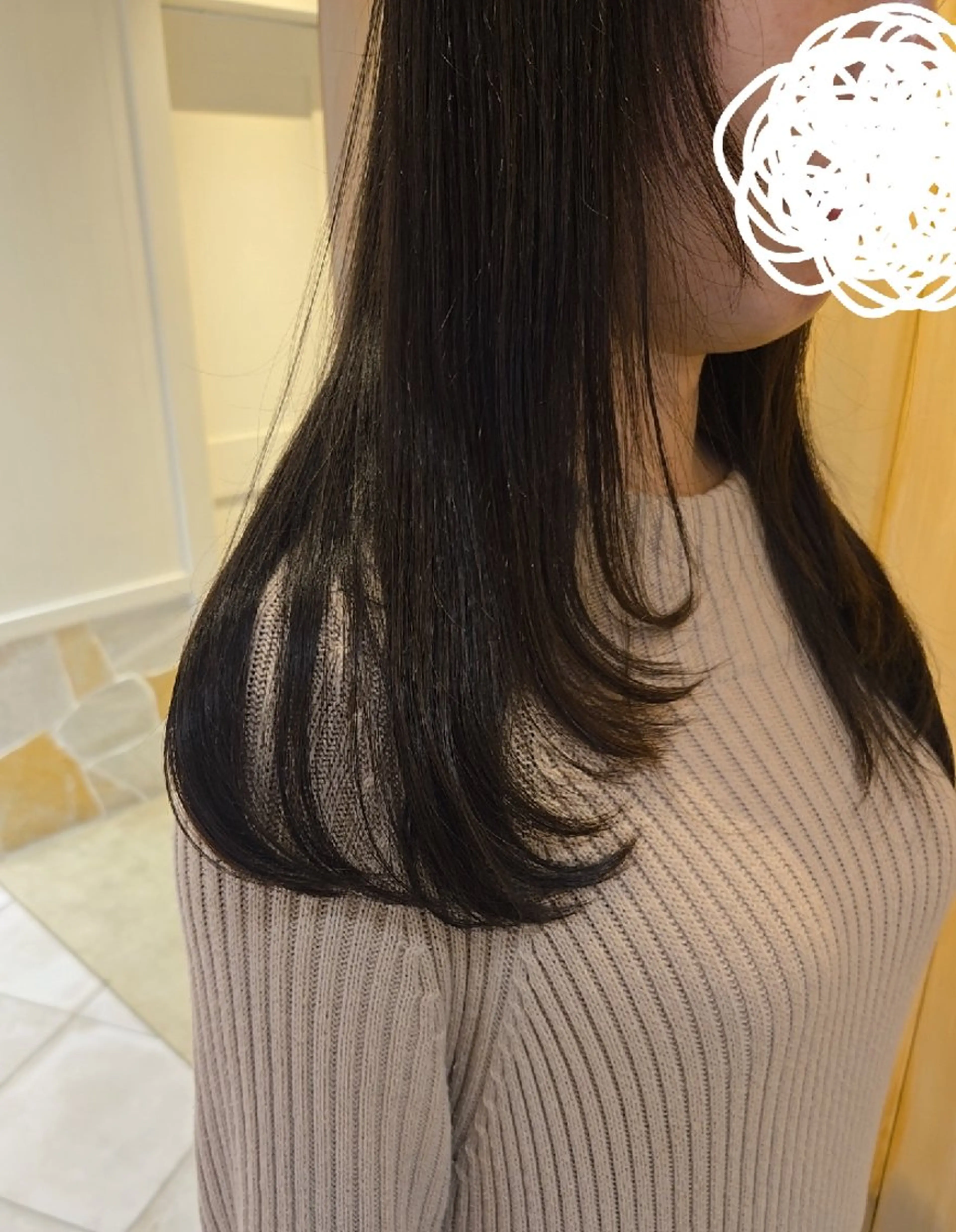 ロング 宮田 佳実のヘアスタイル