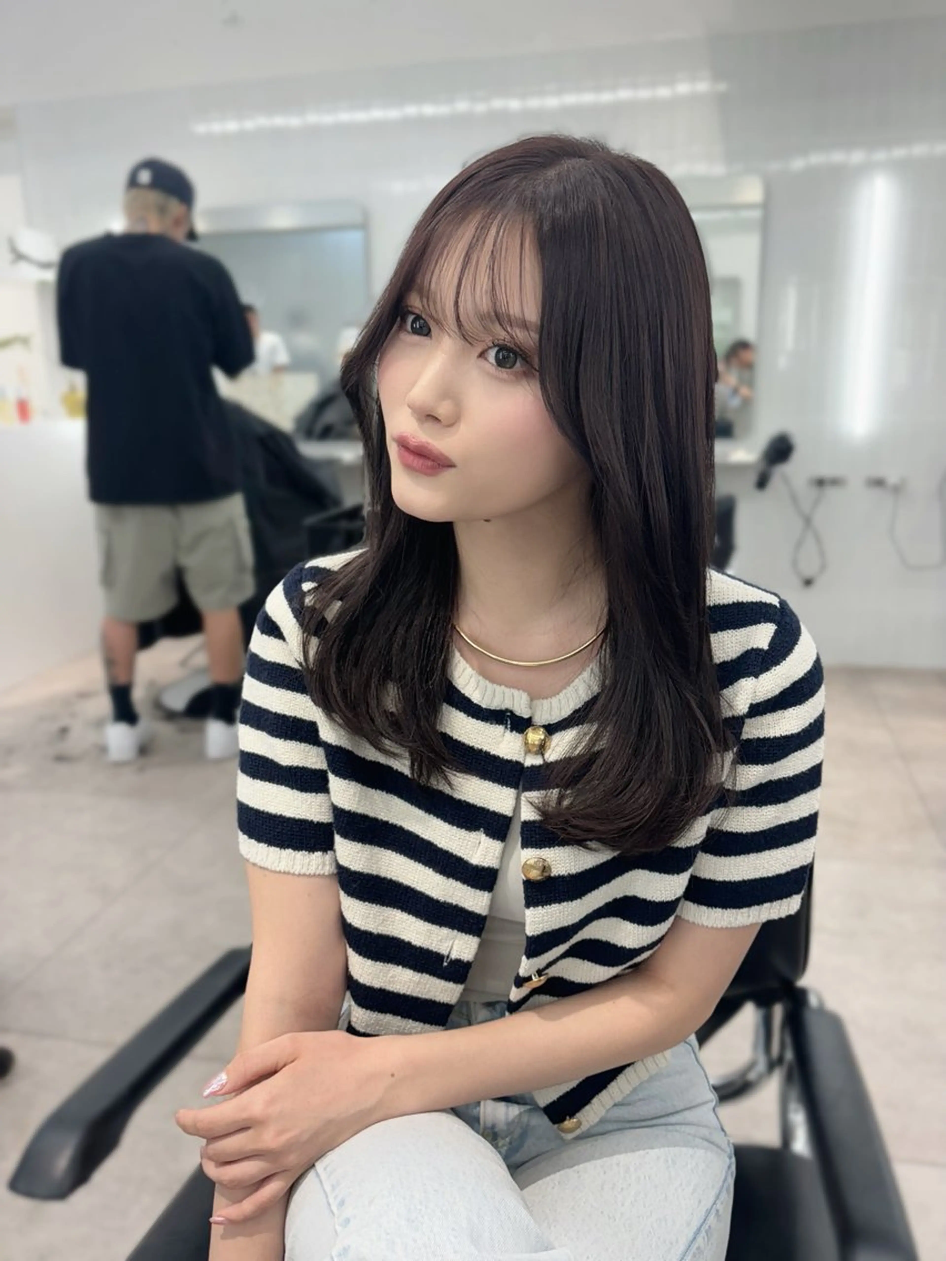 セミロング emi 韓国ワンホンヘアのヘアスタイル