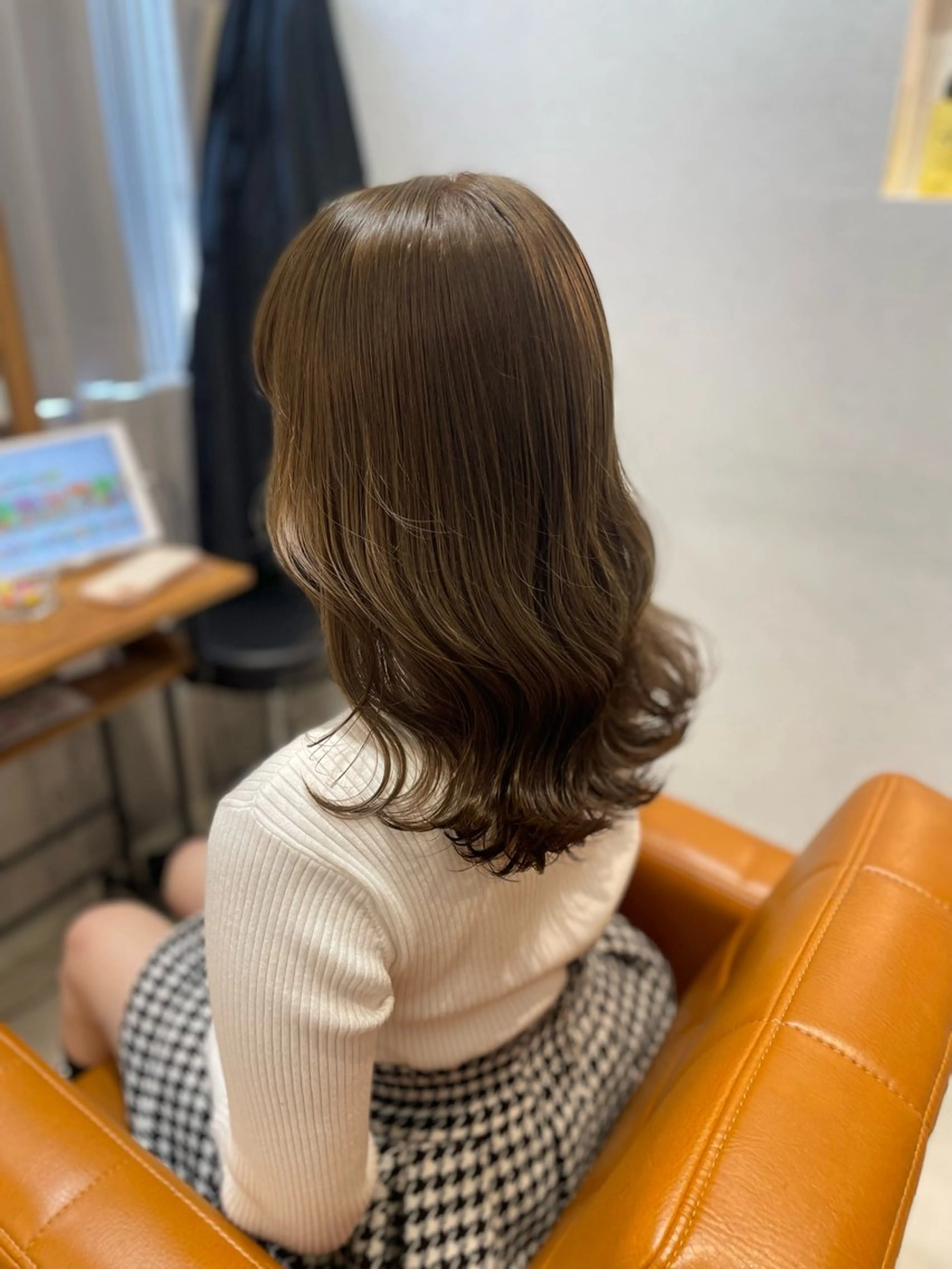 セミロング カット ヘアカラー トリートメント 【完全個室】髪質改善 暖色カラー/山崎唯奈のヘアスタイル