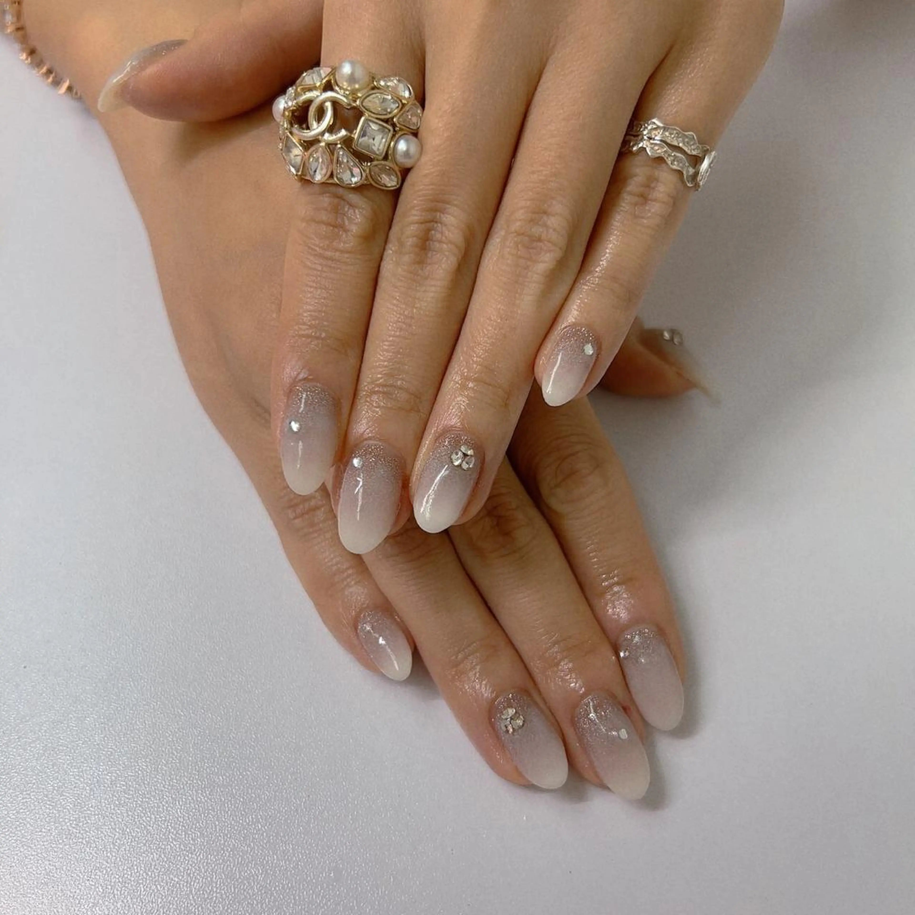 ネイル ハンドネイル リ サのネイルデザイン