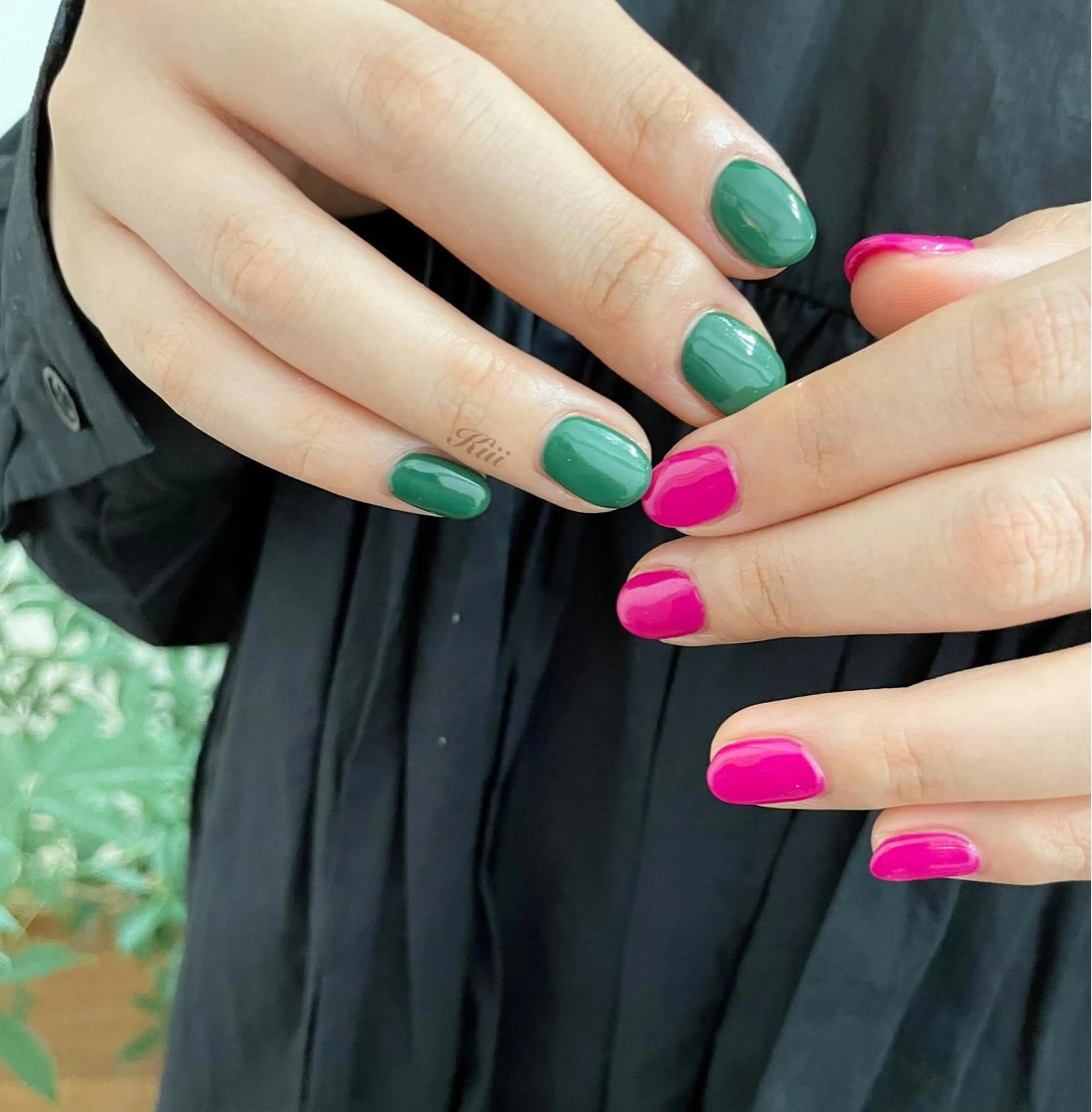 ネイル ハンドネイル フットネイル kiii.__ ✴︎*のネイルデザイン