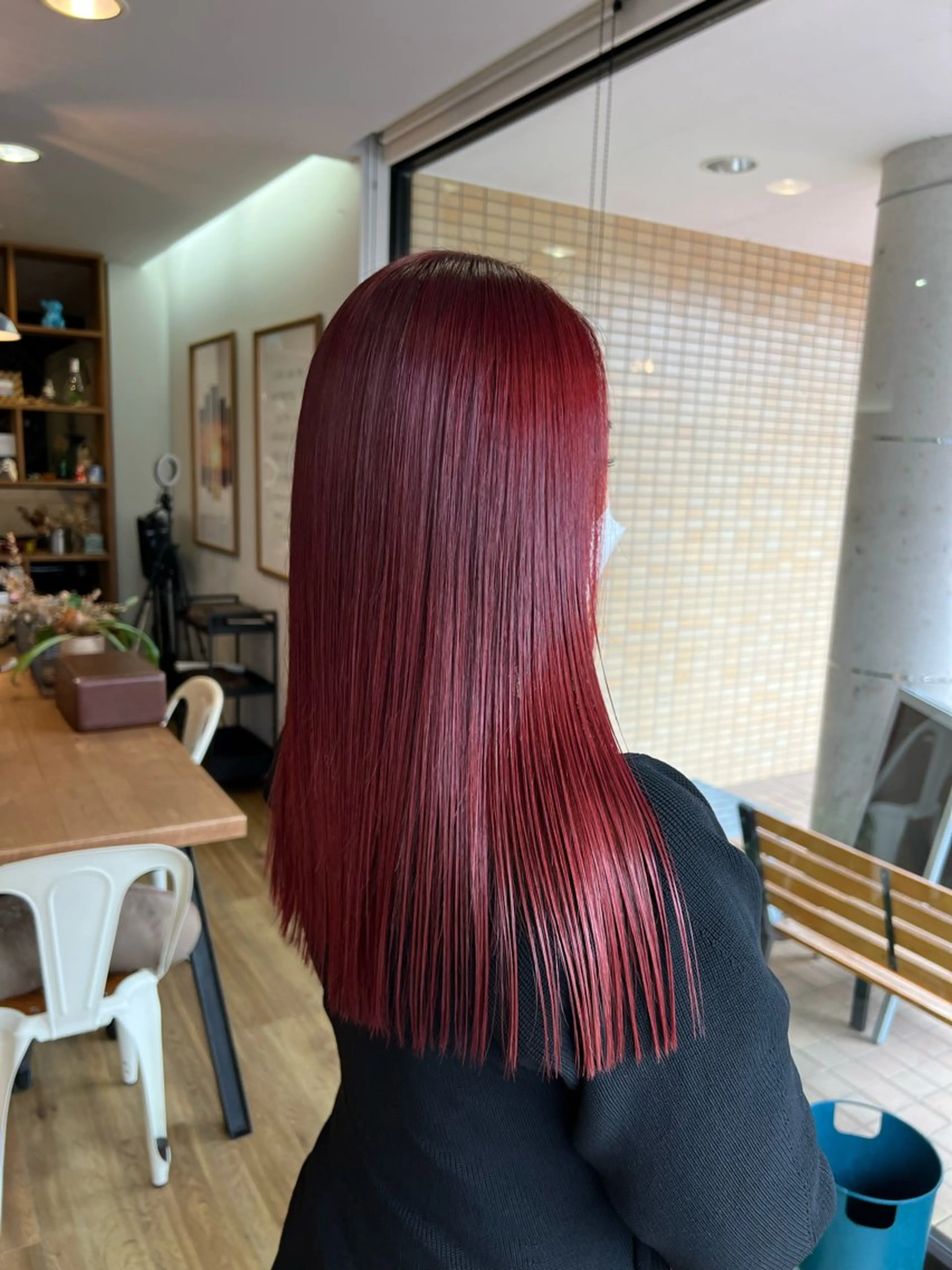 セミロング カラー レッドカラー カット ヘアカラー トリートメント 堀 望美のヘアスタイル