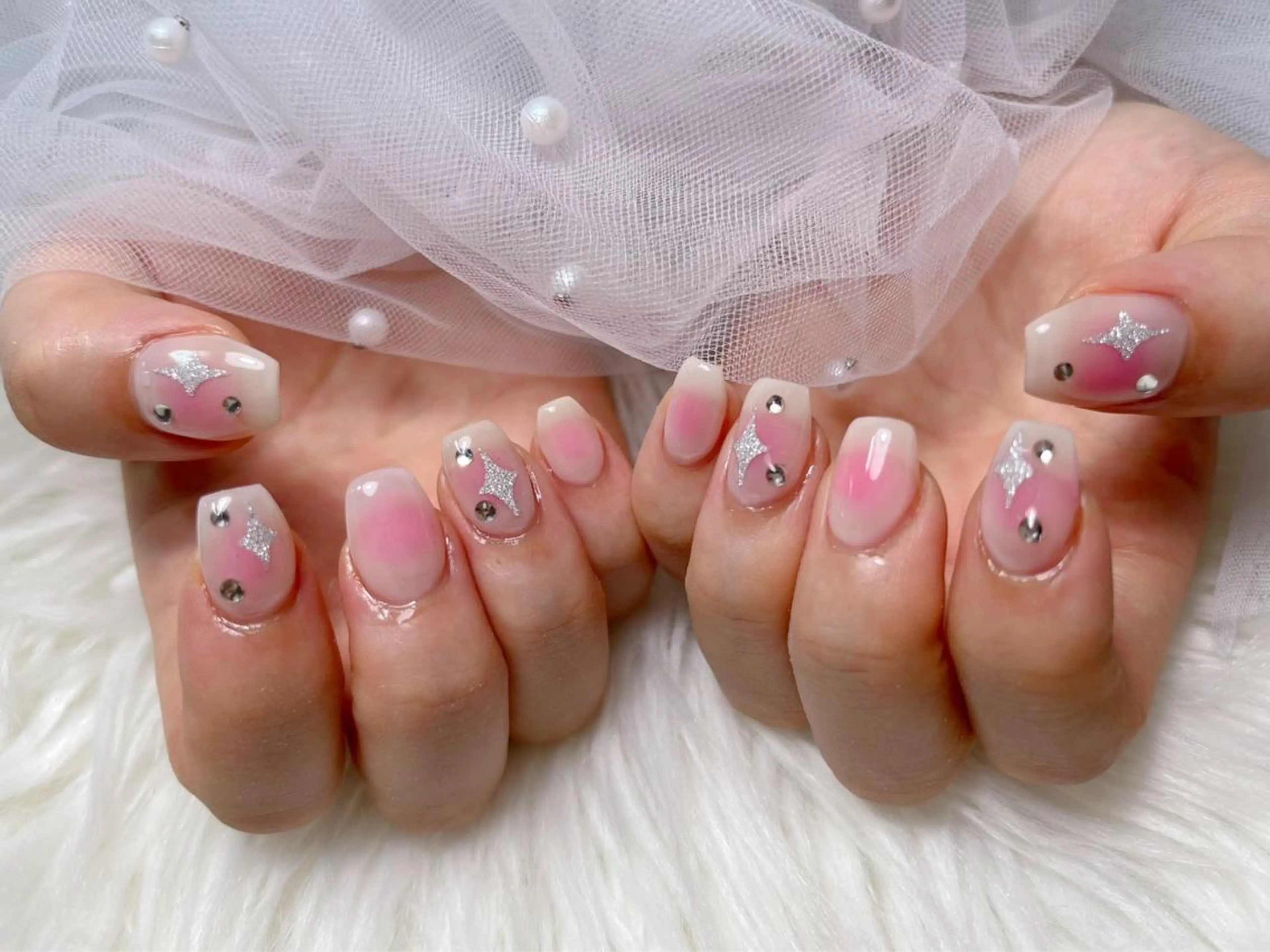 ネイル ハンドネイル lucky nail 歌舞伎町のネイルデザイン