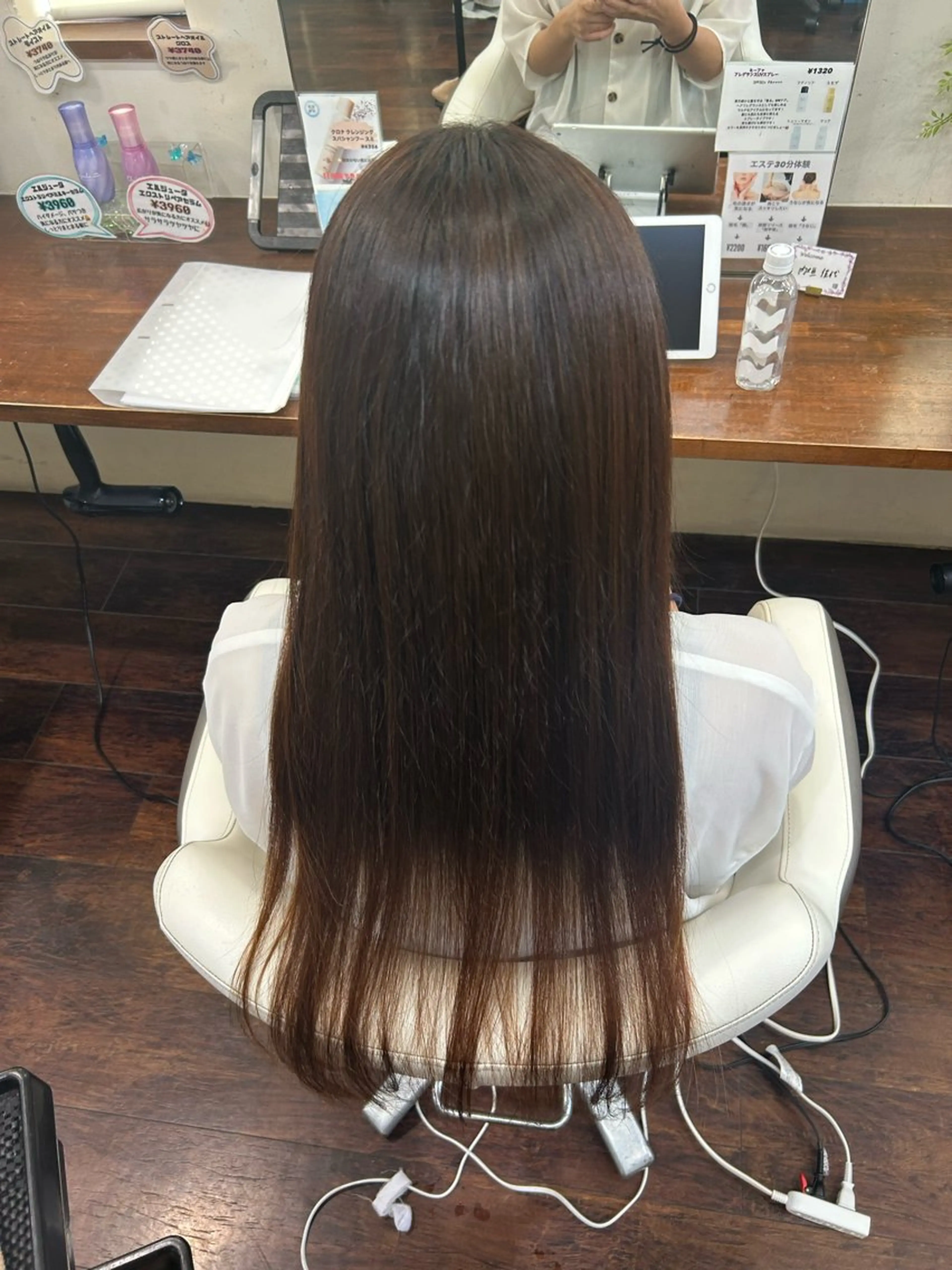 ロング 縮毛矯正 ぴーす/縮毛矯正 /ナチュラルカラーのヘアスタイル