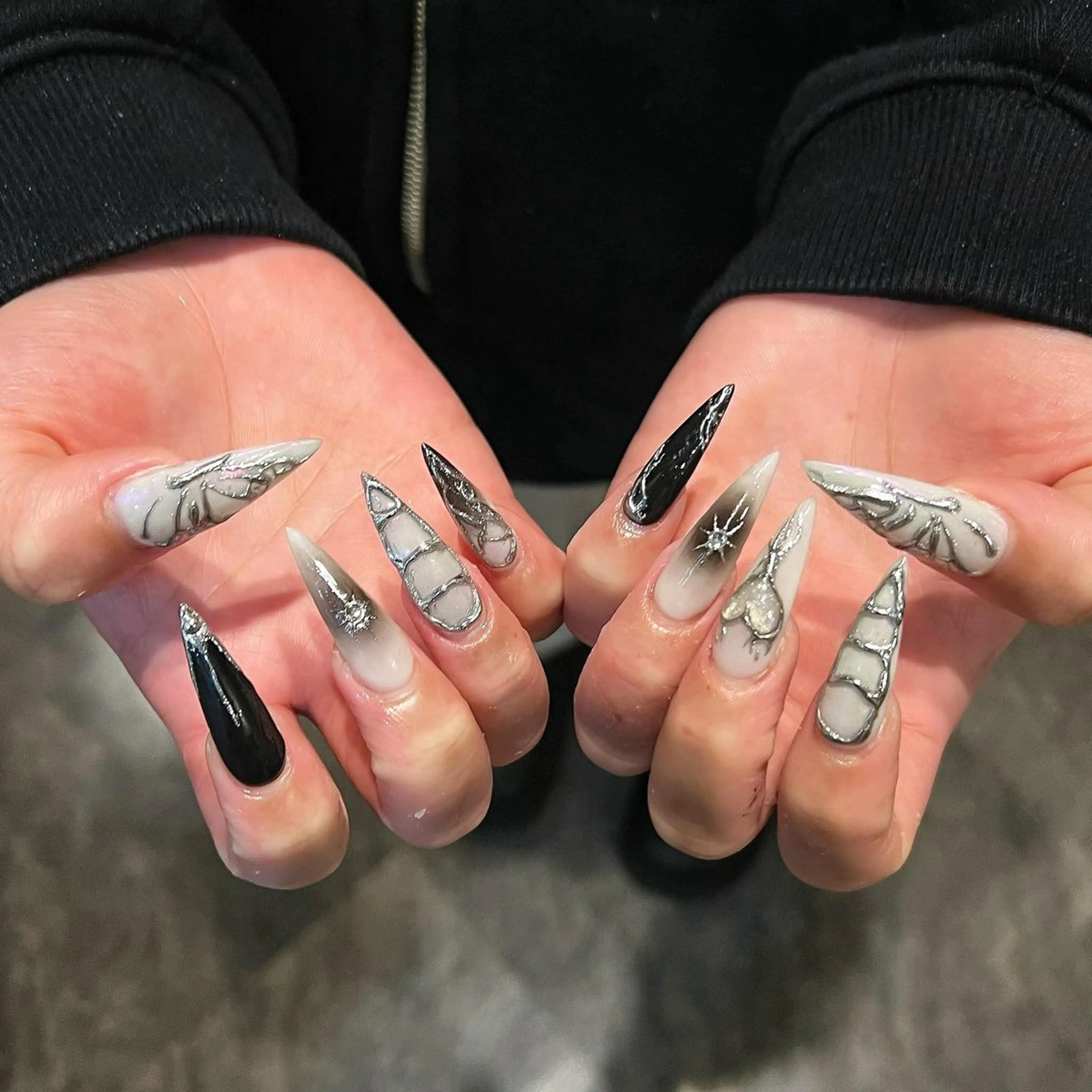 ネイル ハンドネイル いちご ちゃんのネイルデザイン