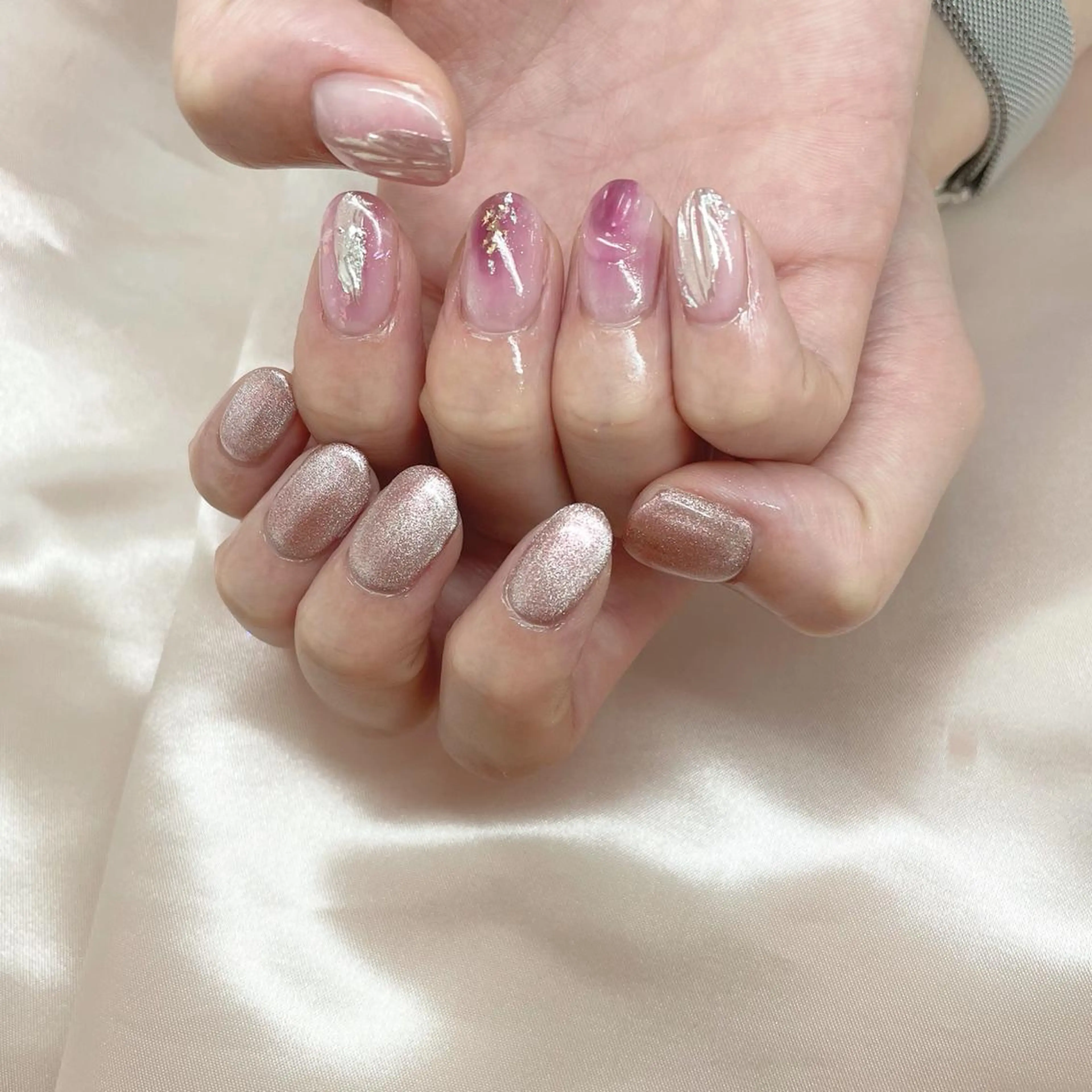 ネイル essence所属・pétit maakoのネイルデザイン